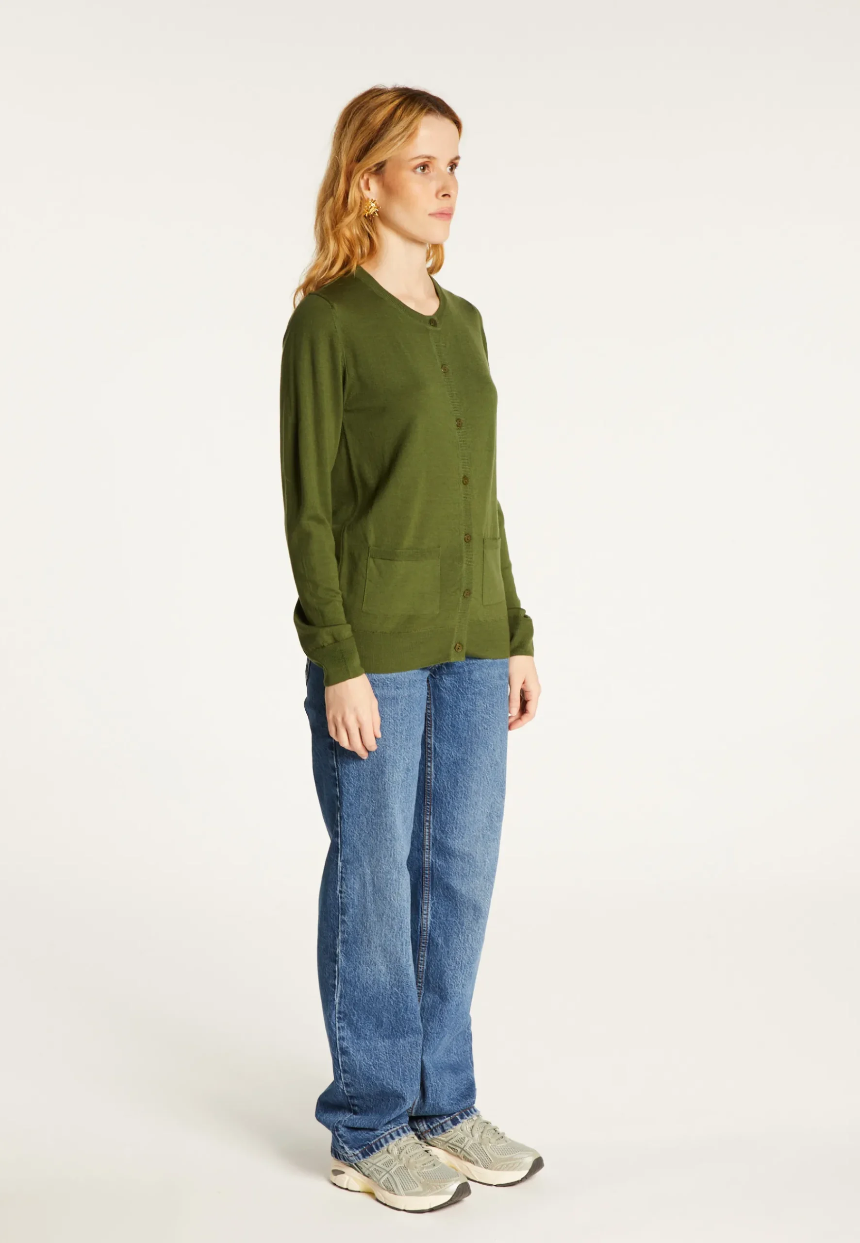 Montagut Vestes Et Cardigans-Cardigan boutonné col rond à poches en laine mérinos - Amalia 83-Kaki
