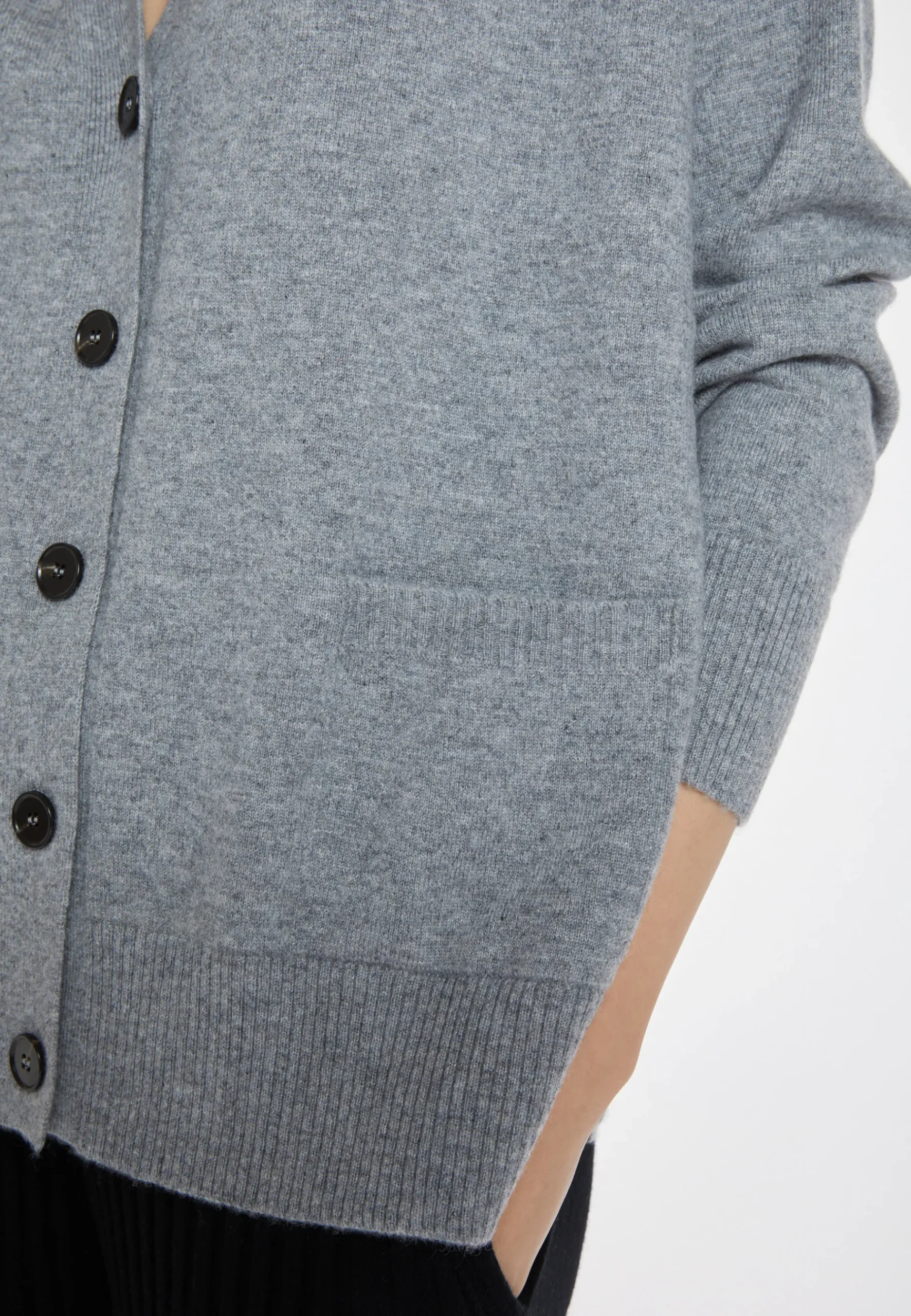 Montagut Les Incontournables-Cardigan boutonné en cachemire - Ariel 09-Gris moyen