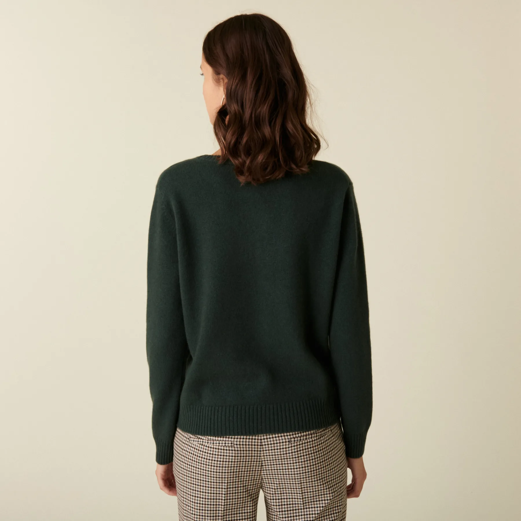 Montagut Les Incontournables-Cardigan en cachemire col rond boutonné - Adelys 94-Vert amande
