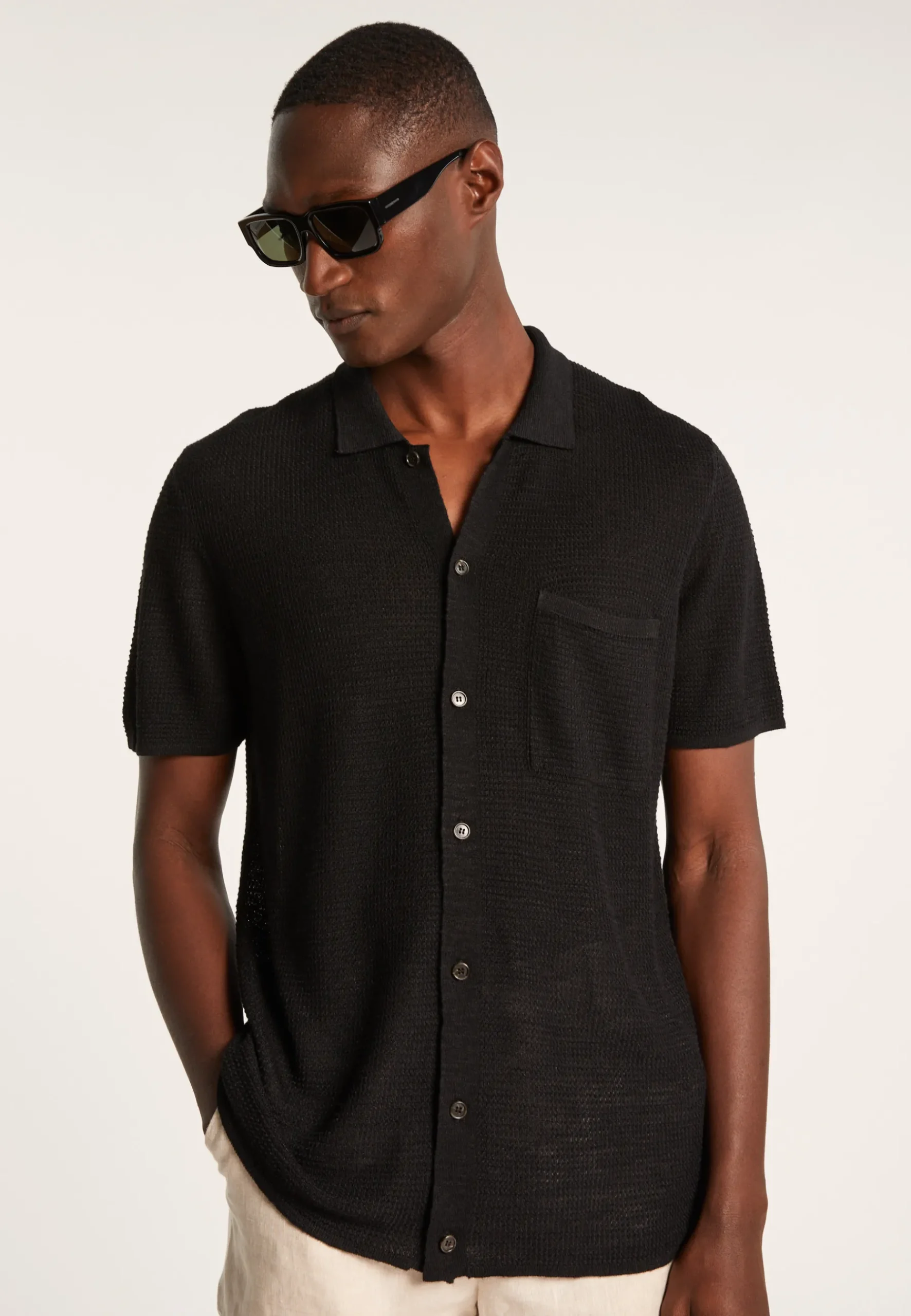 Montagut Chemises-Chemise manches courtes en lin flammé - Icarus 01-Noir