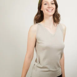 Montagut Les Incontournables-Débardeur col v en laine - Blanchette 13-Beige moyen
