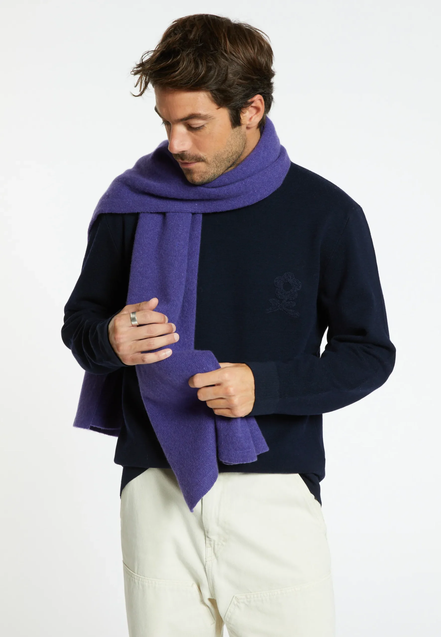 Montagut Accessoires-Echarpe cachemire et laine unisexe - Gabrias 17-Violet