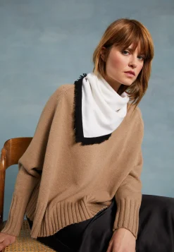 Montagut Accessoires-Foulard bicolore unisexe en cachemire - Louisa 82-Ecru