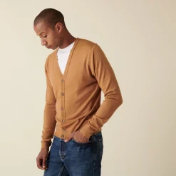 Montagut Vestes Et Cardigans-Gilet boutonné avec logo en laine mérinos - Etienne 88-Camel