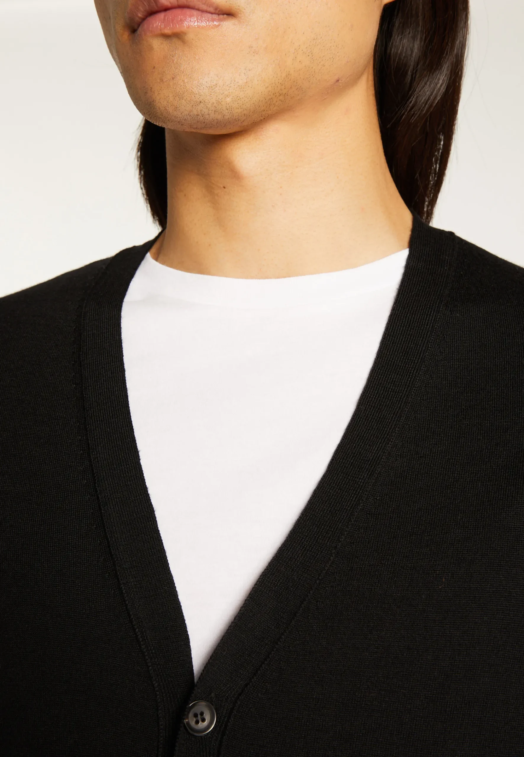 Montagut Vestes Et Cardigans-Gilet boutonné avec logo en laine mérinos - Etienne 01-Noir