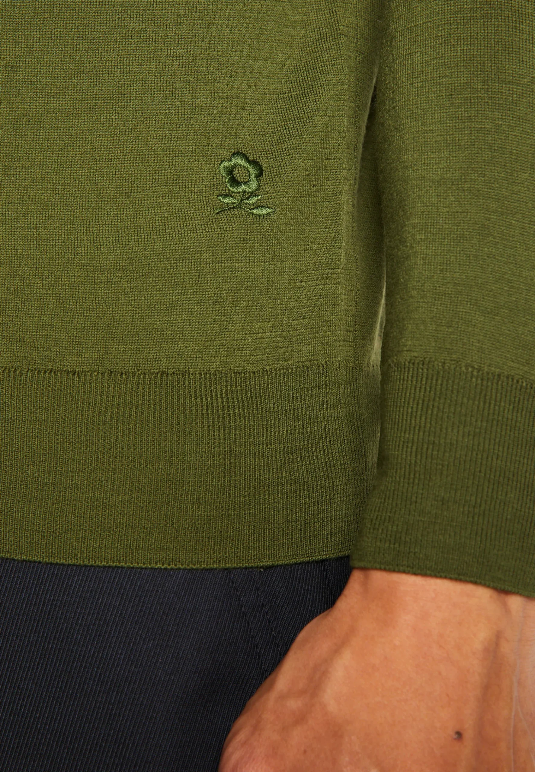 Montagut Vestes Et Cardigans-Gilet boutonné avec logo en laine mérinos - Etienne 83-Kaki