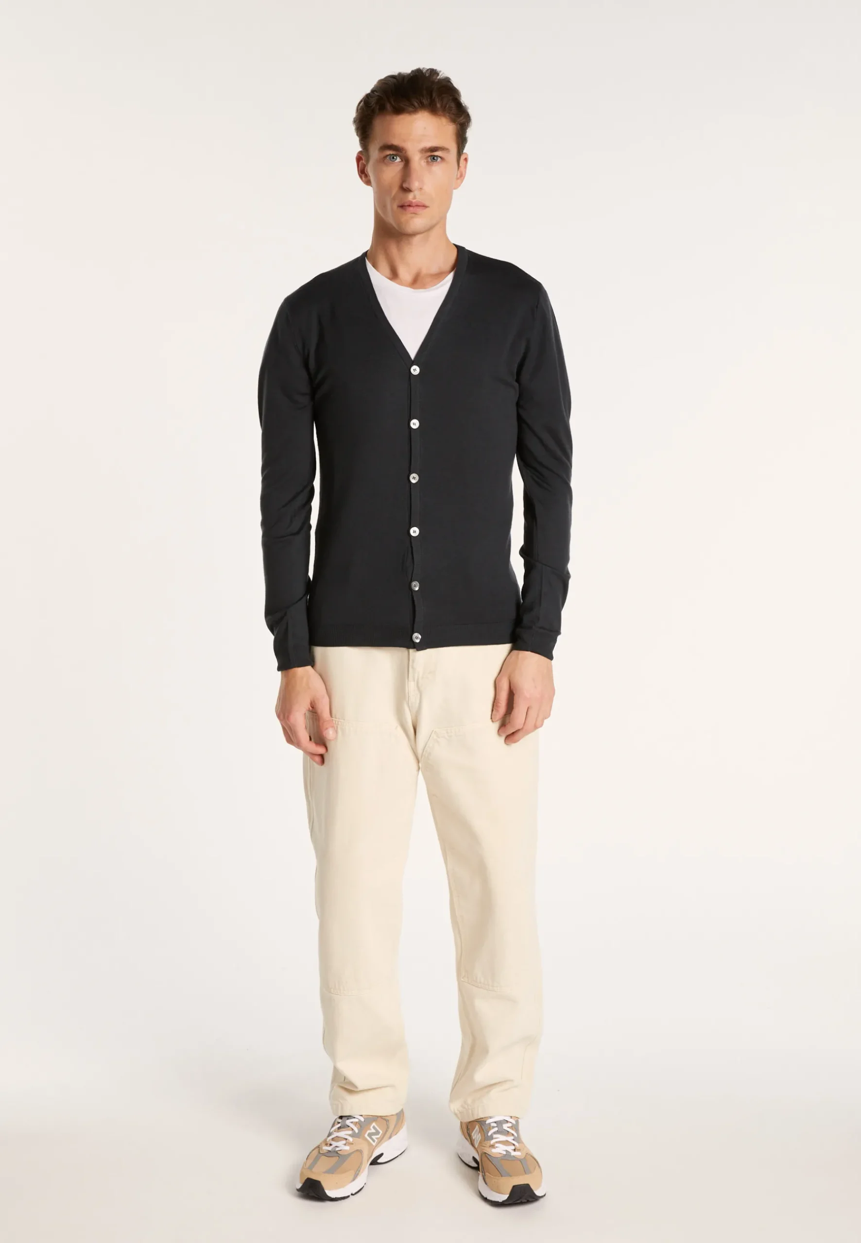Montagut Vestes Et Cardigans-Gilet boutonné en laine mérinos - Etienne 10-Gris foncé