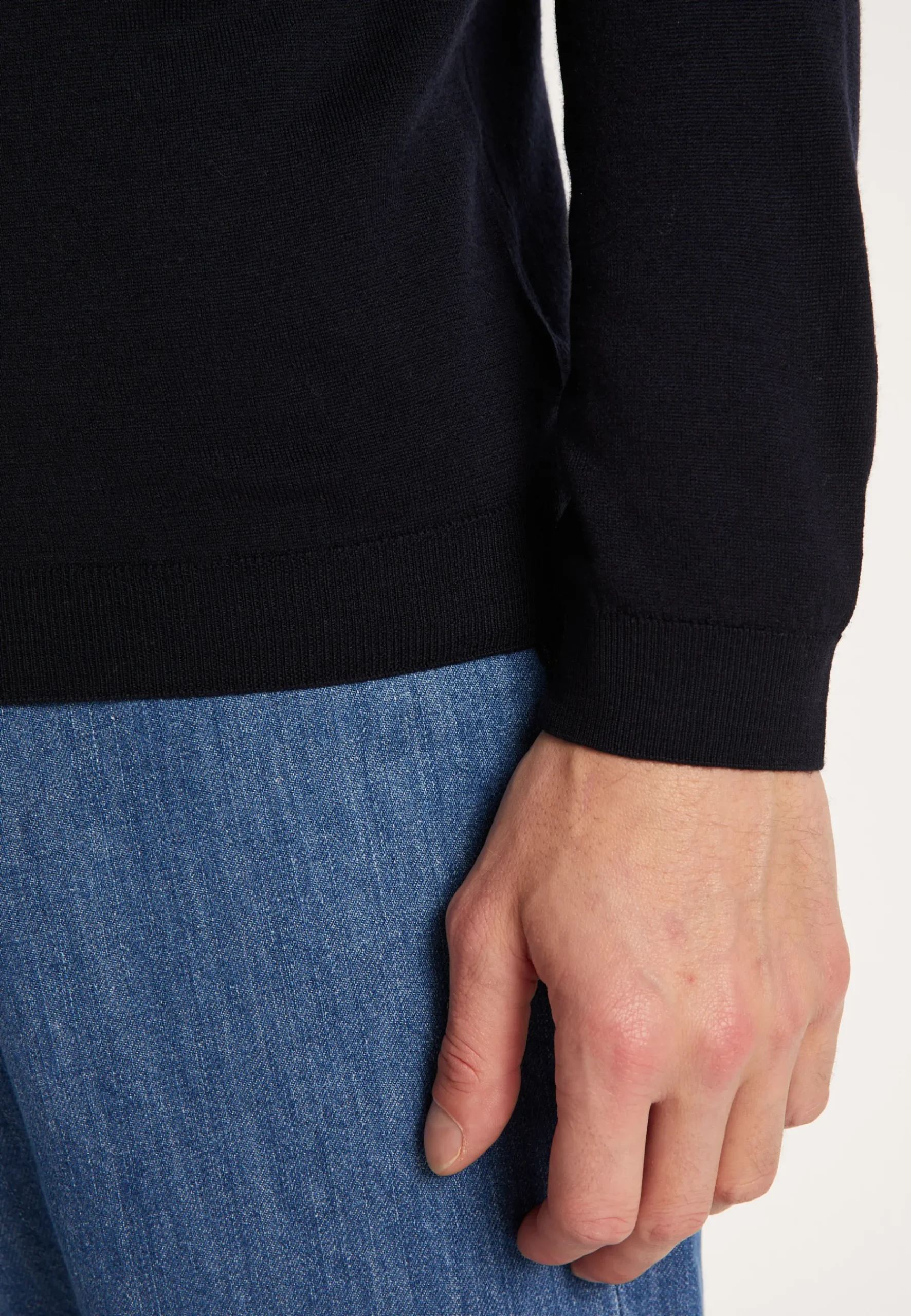 Montagut Vestes Et Cardigans-Gilet boutonné en laine mérinos - Etienne 05-Bleu marine