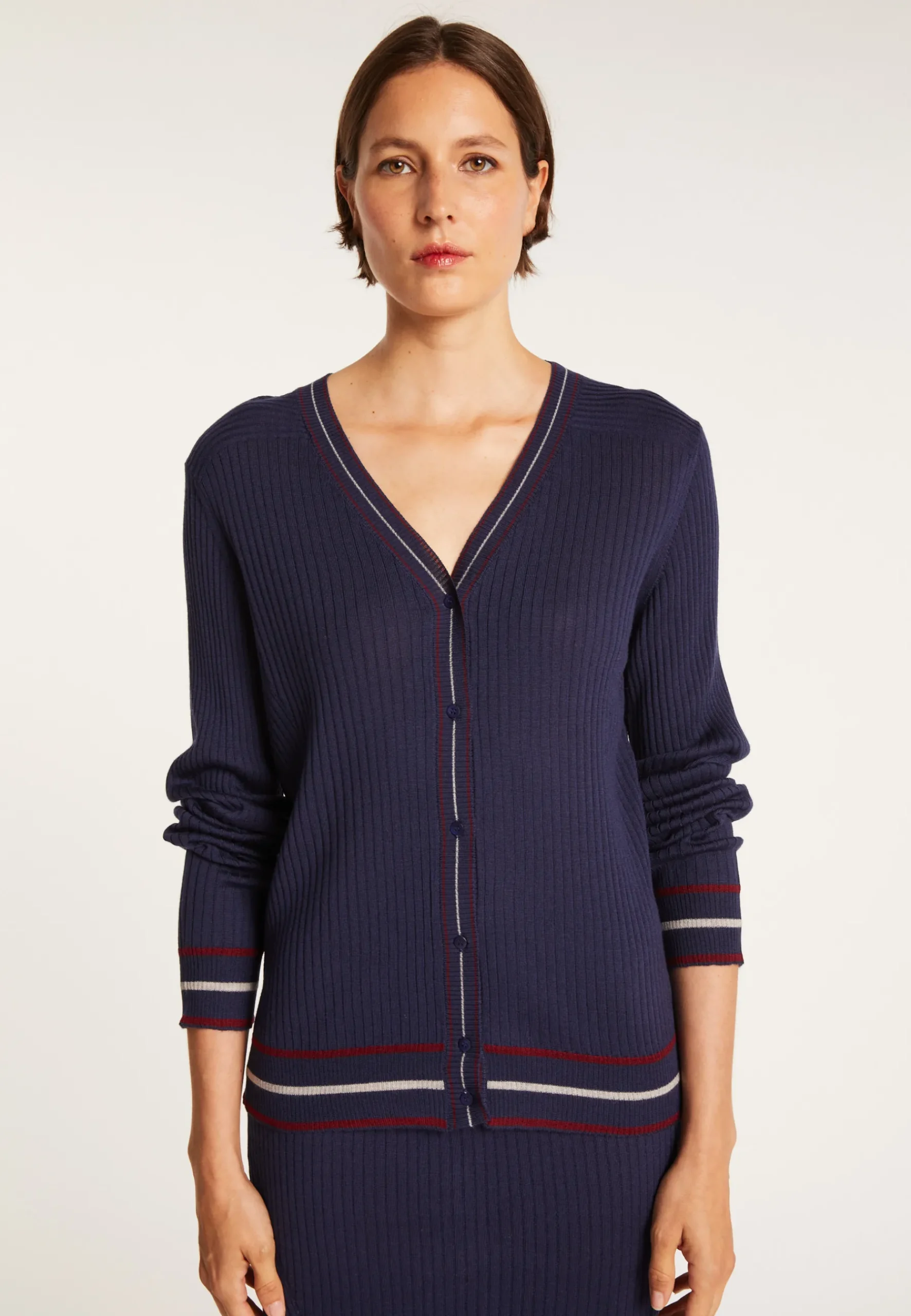 Montagut Vestes Et Cardigans-Gilet en laine côtelée - Emblème 05-Bleu marine