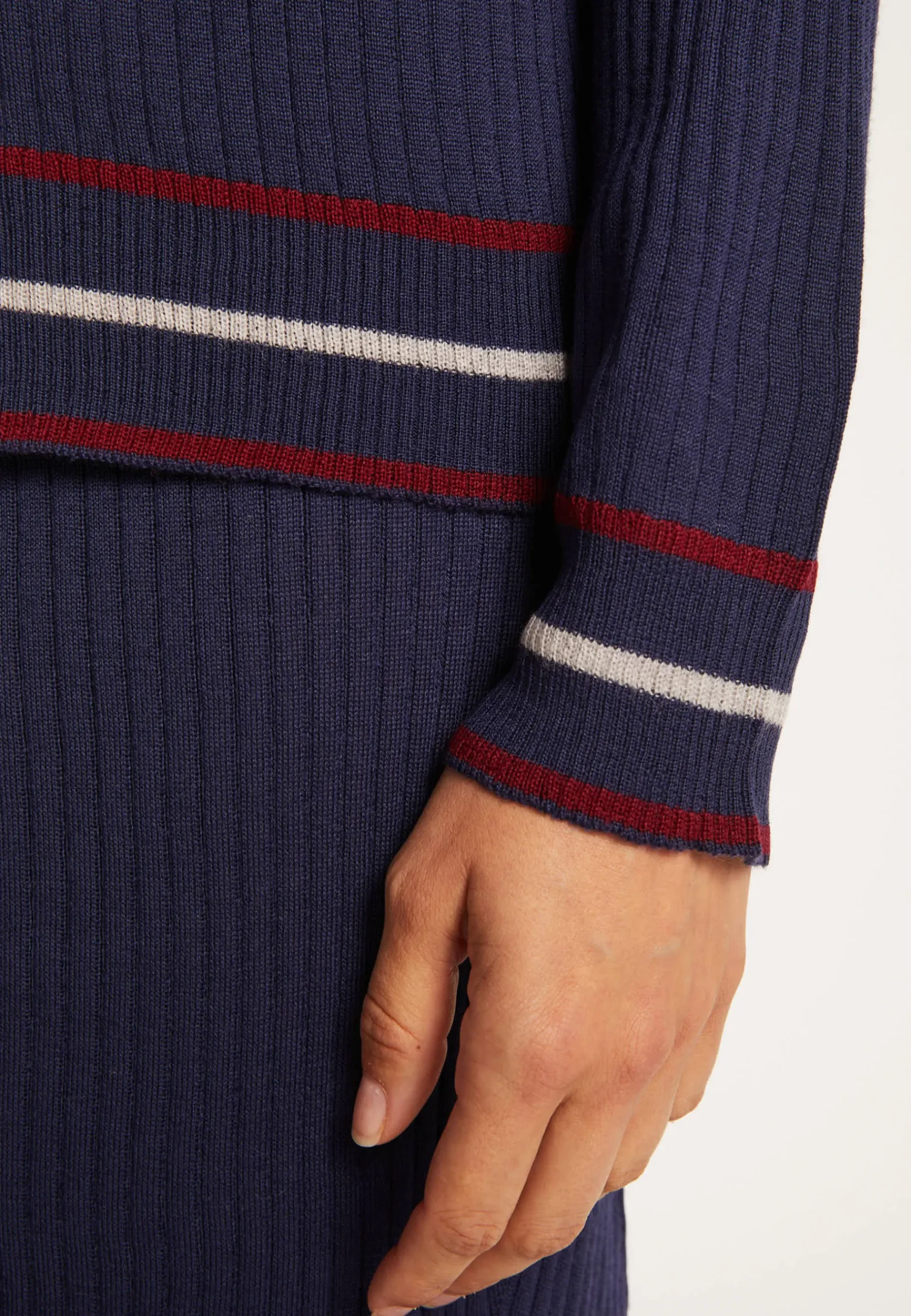 Montagut Vestes Et Cardigans-Gilet en laine côtelée - Emblème 05-Bleu marine
