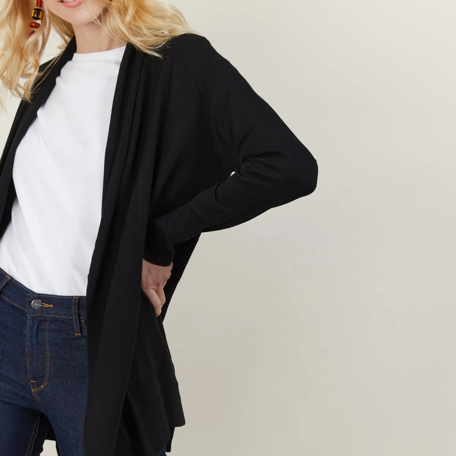 Montagut Vestes Et Cardigans-Gilet en laine et viscose - Agata 01-Noir