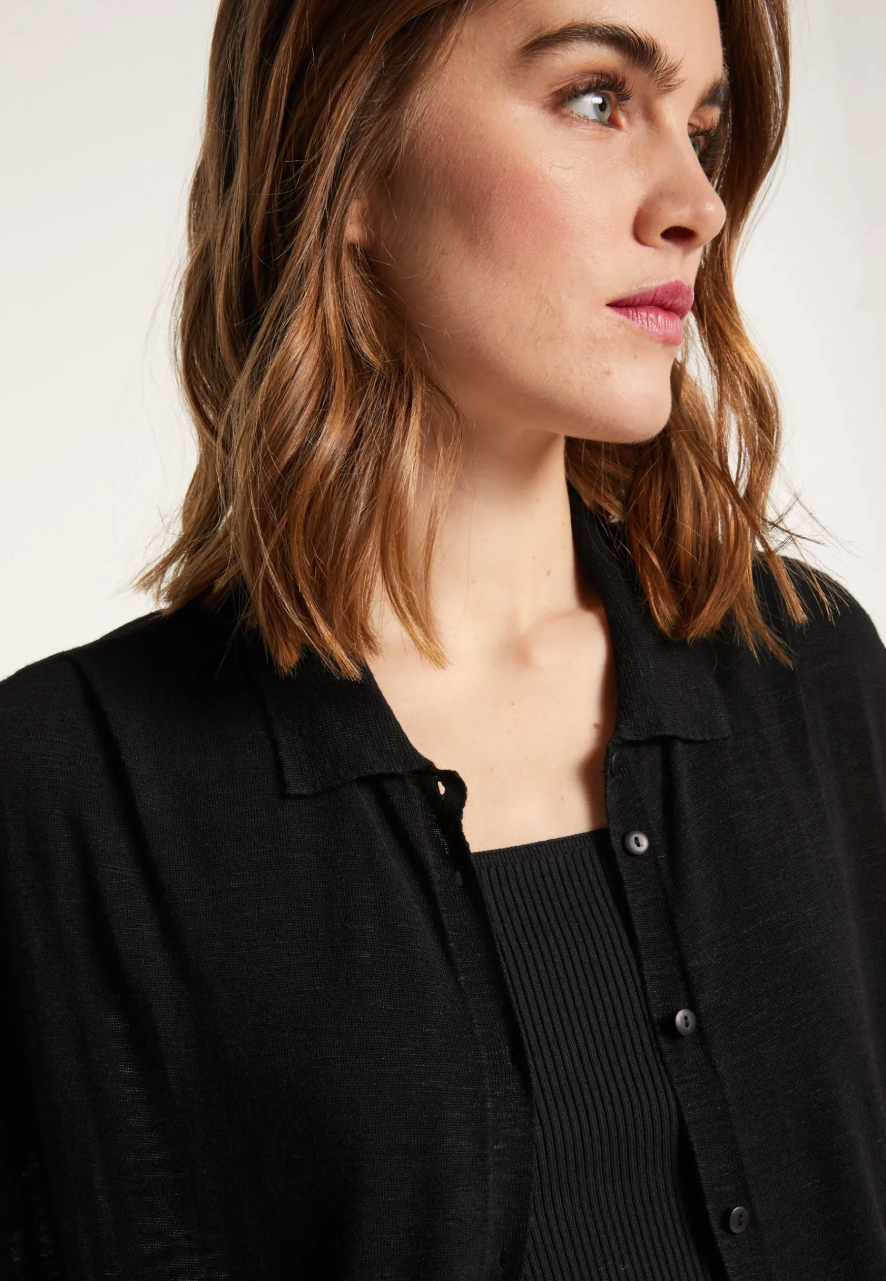 Montagut Vestes Et Cardigans-Gilet long en lin flammé - Nora 01-Noir