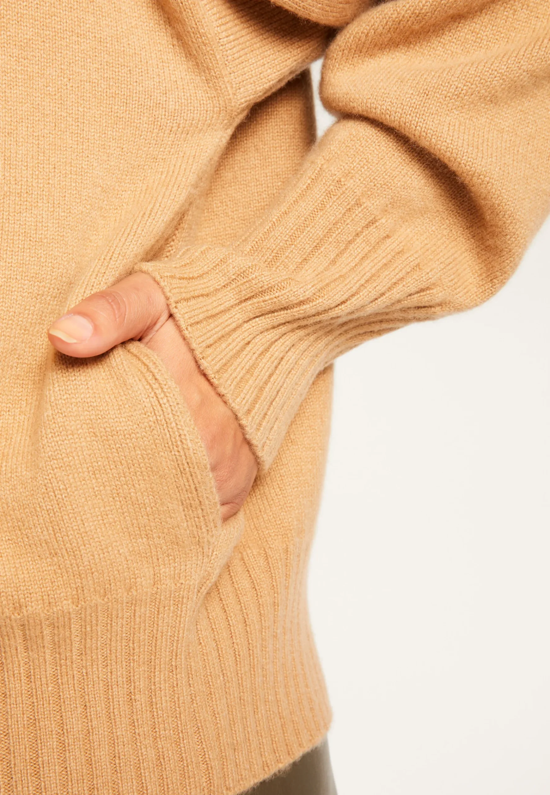 Montagut Les Incontournables-Gilet zippé en cachemire - Agnes duo 88-Camel