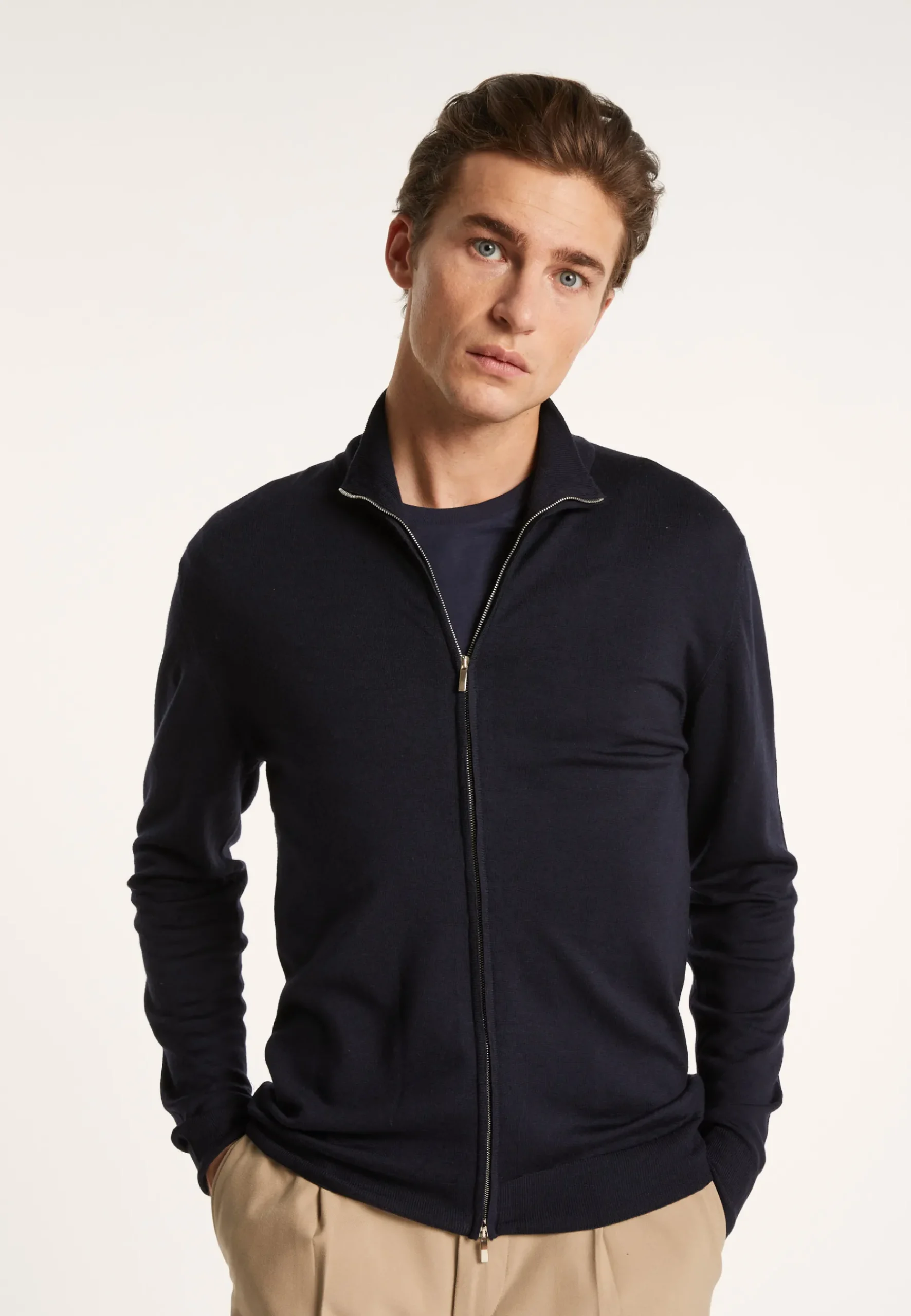 Montagut Vestes Et Cardigans-Gilet zippé en laine mérinos - Estian 05-Bleu marine
