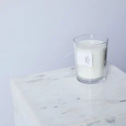 Montagut Bougies-Grande bougie d'intérieur - Bois de Oud 02-Blanc