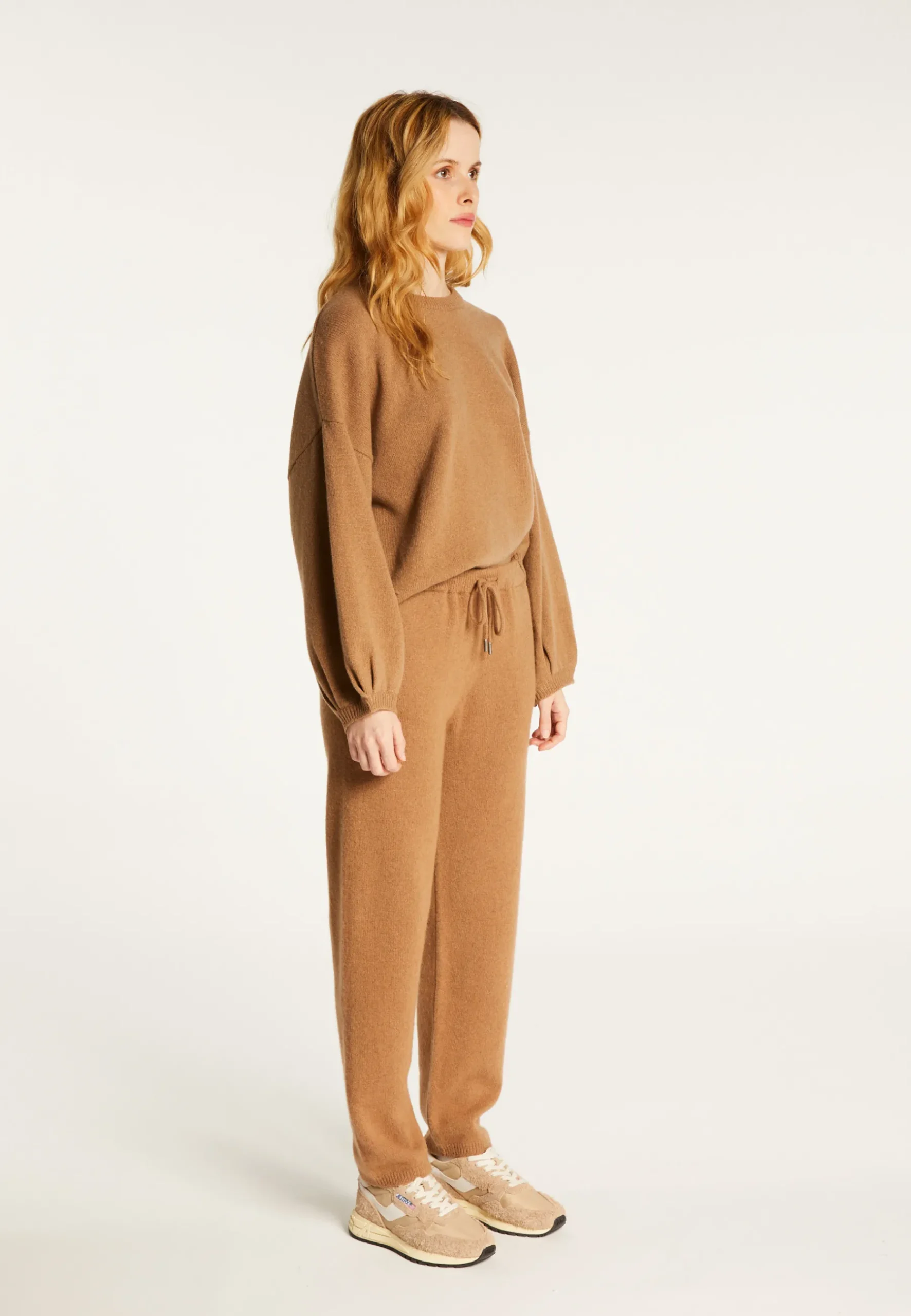 Montagut Les Incontournables-Jogger à poches en cachemire recyclé et laine - Anka 88-Camel