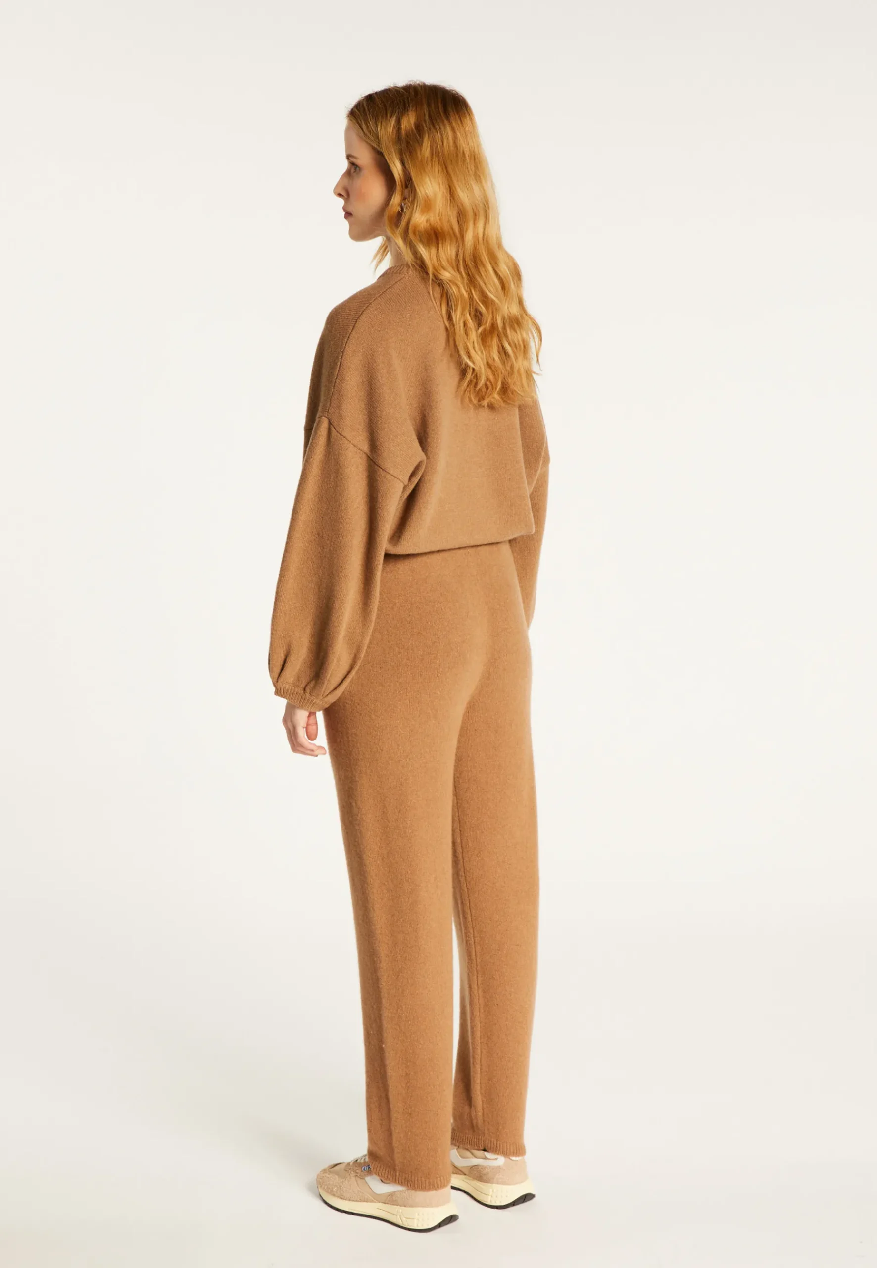 Montagut Les Incontournables-Jogger à poches en cachemire recyclé et laine - Anka 88-Camel