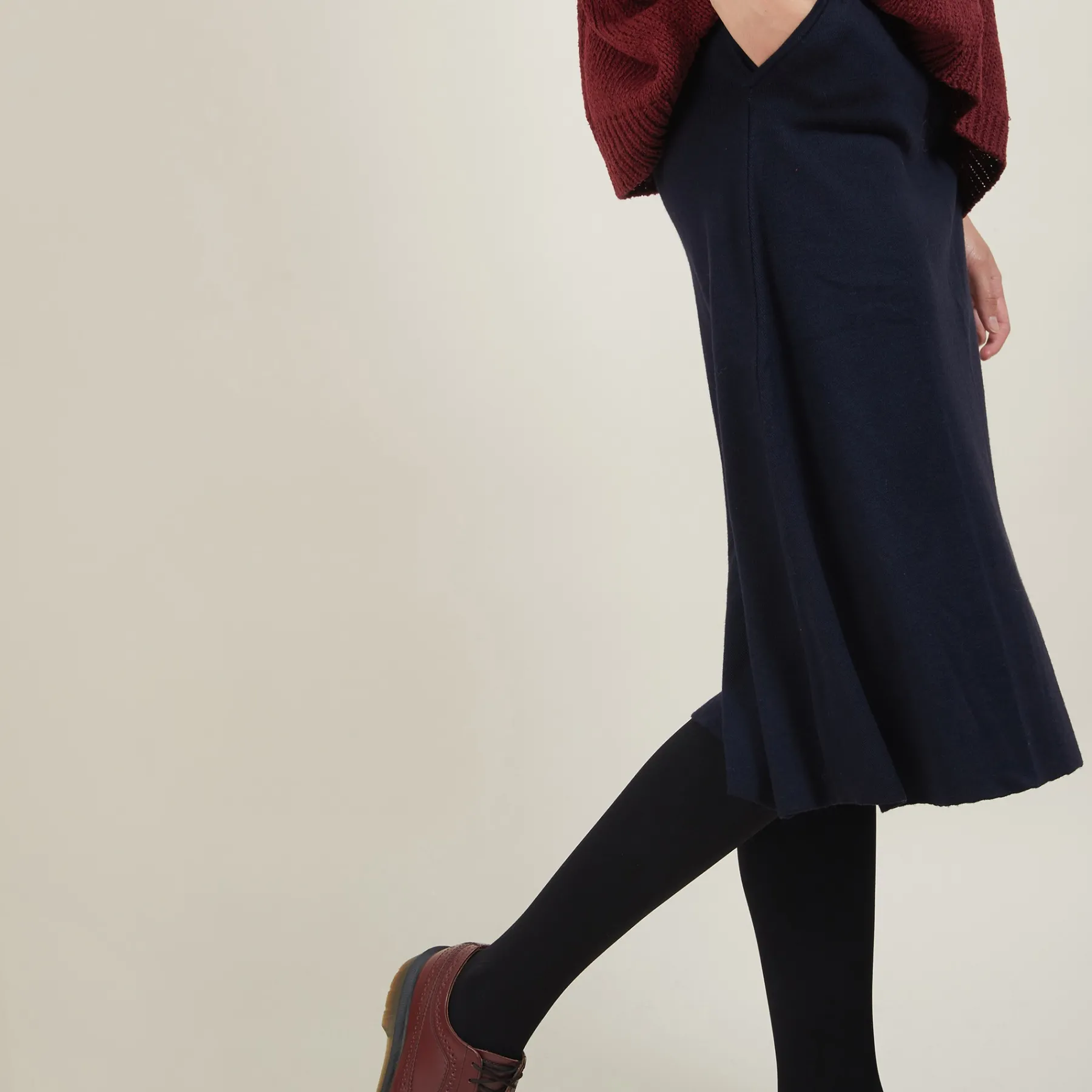 Montagut Jupes Et Robes-Jupe à poches en laine - Gracia 05-Bleu marine