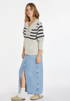 Montagut Pulls-Marinière cachemire et laine - Carmella 05-Bleu marine