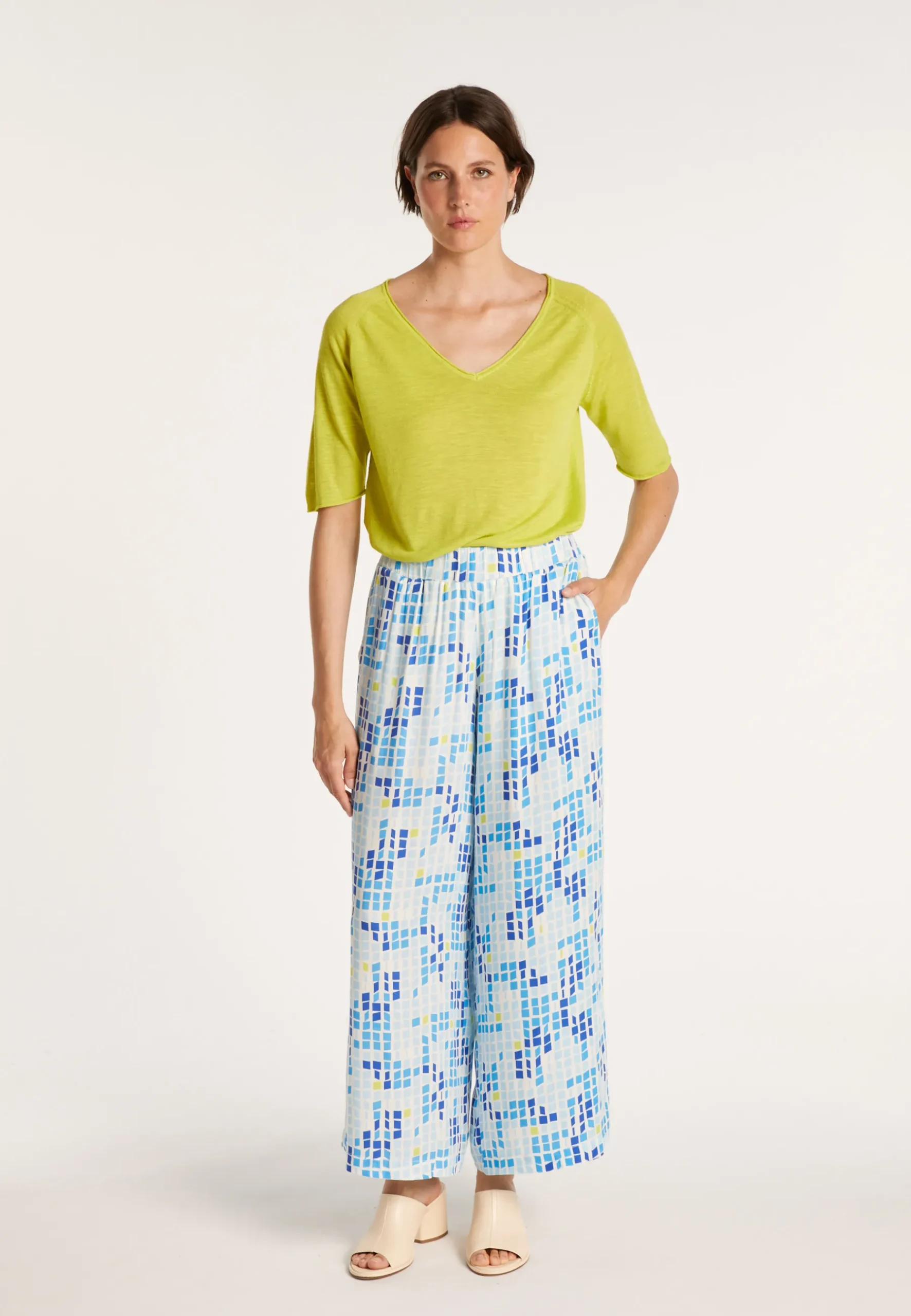 Montagut Pantalons Et Shorts-Pantalon à motifs mosaïque - Agadir 06-Bleu moyen