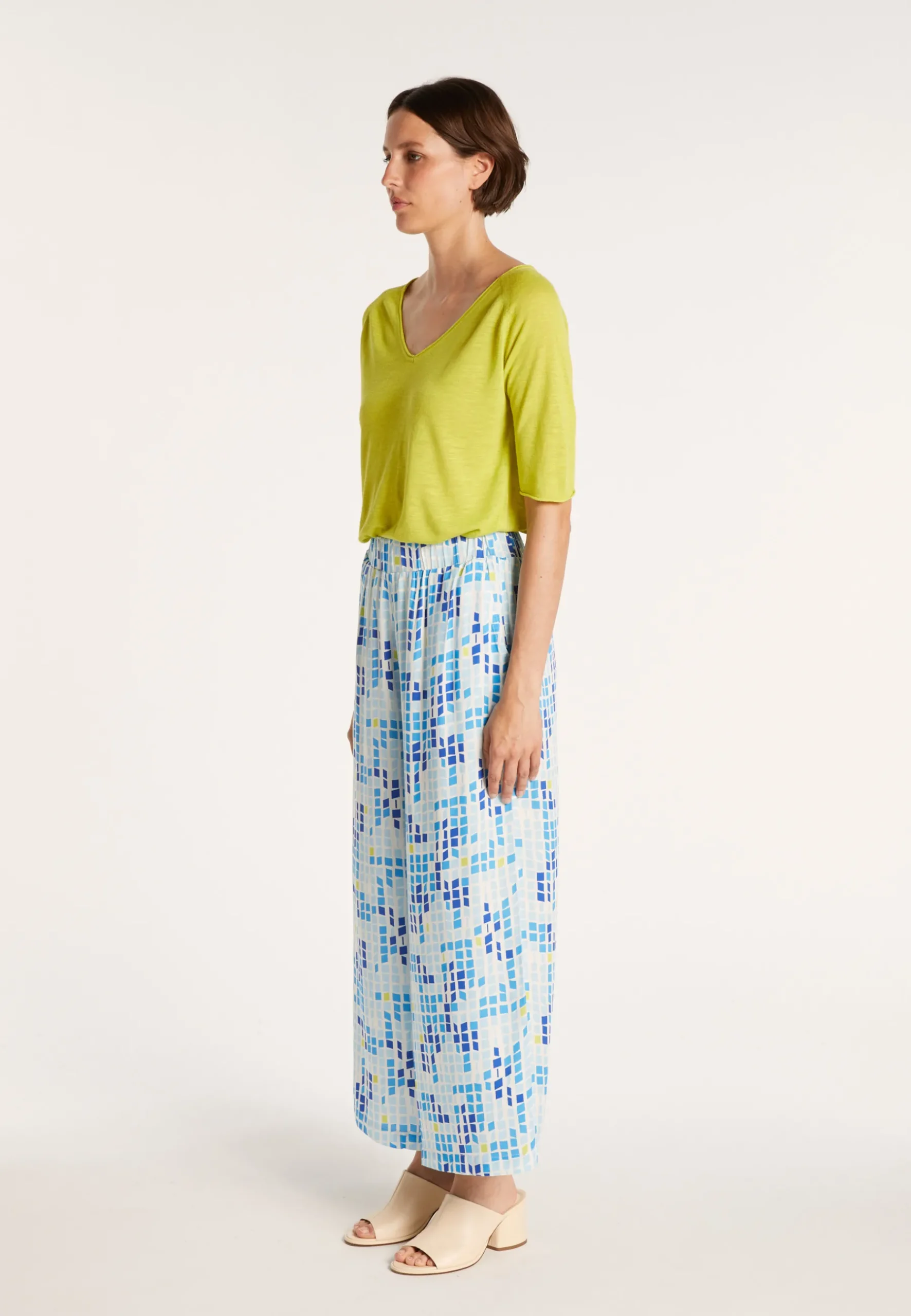 Montagut Pantalons Et Shorts-Pantalon à motifs mosaïque - Agadir 06-Bleu moyen