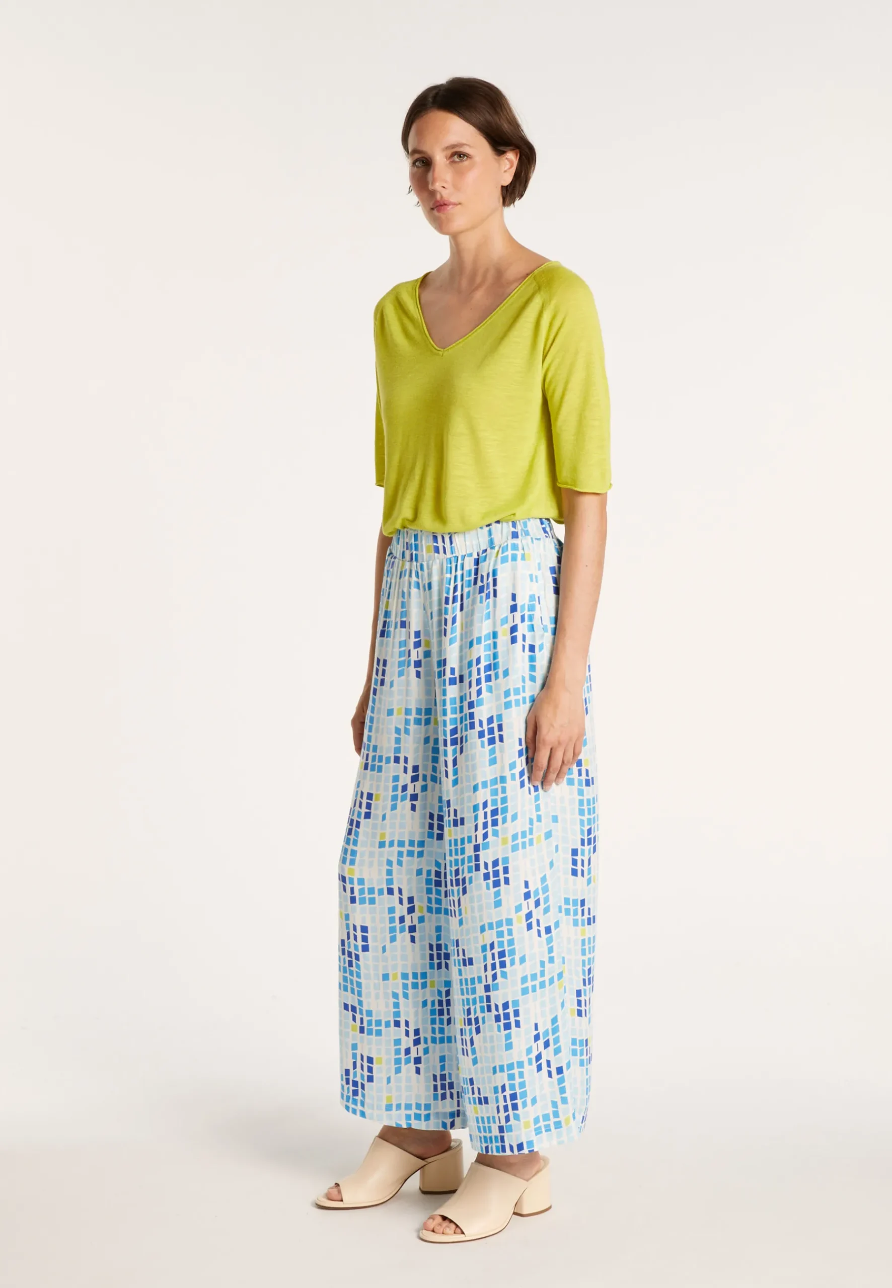 Montagut Pantalons Et Shorts-Pantalon à motifs mosaïque - Agadir 06-Bleu moyen