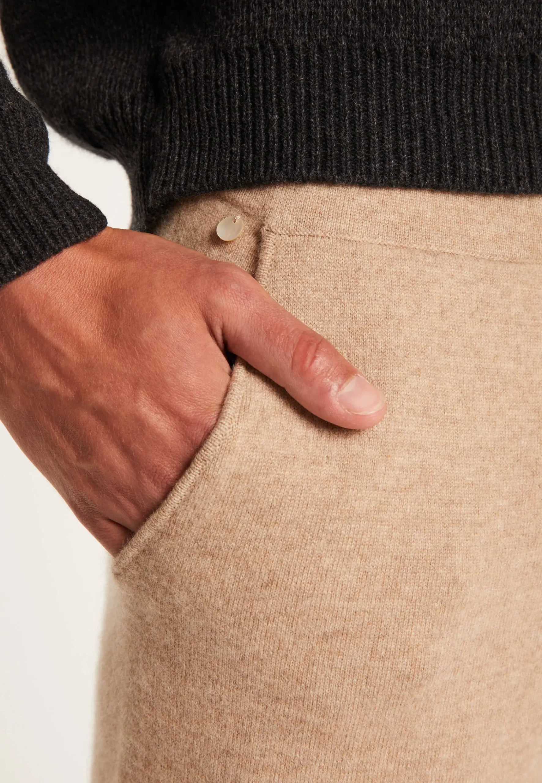 Montagut Pantalons Et Shorts-Pantalon en cachemire - Harvey 13-Beige moyen