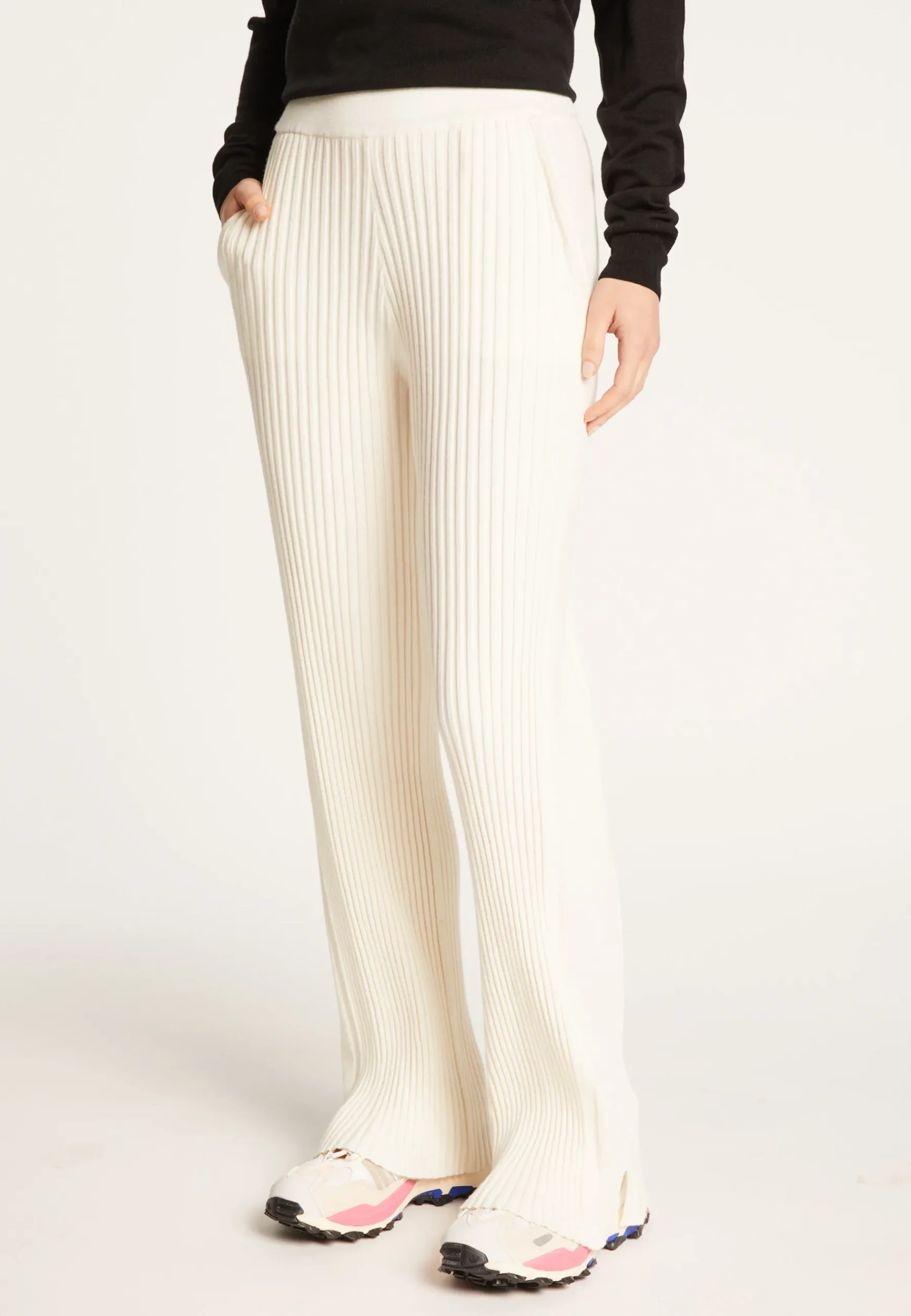 Montagut Pantalons Et Shorts-Pantalon en laine mélangée - Carmen 82-Ecru