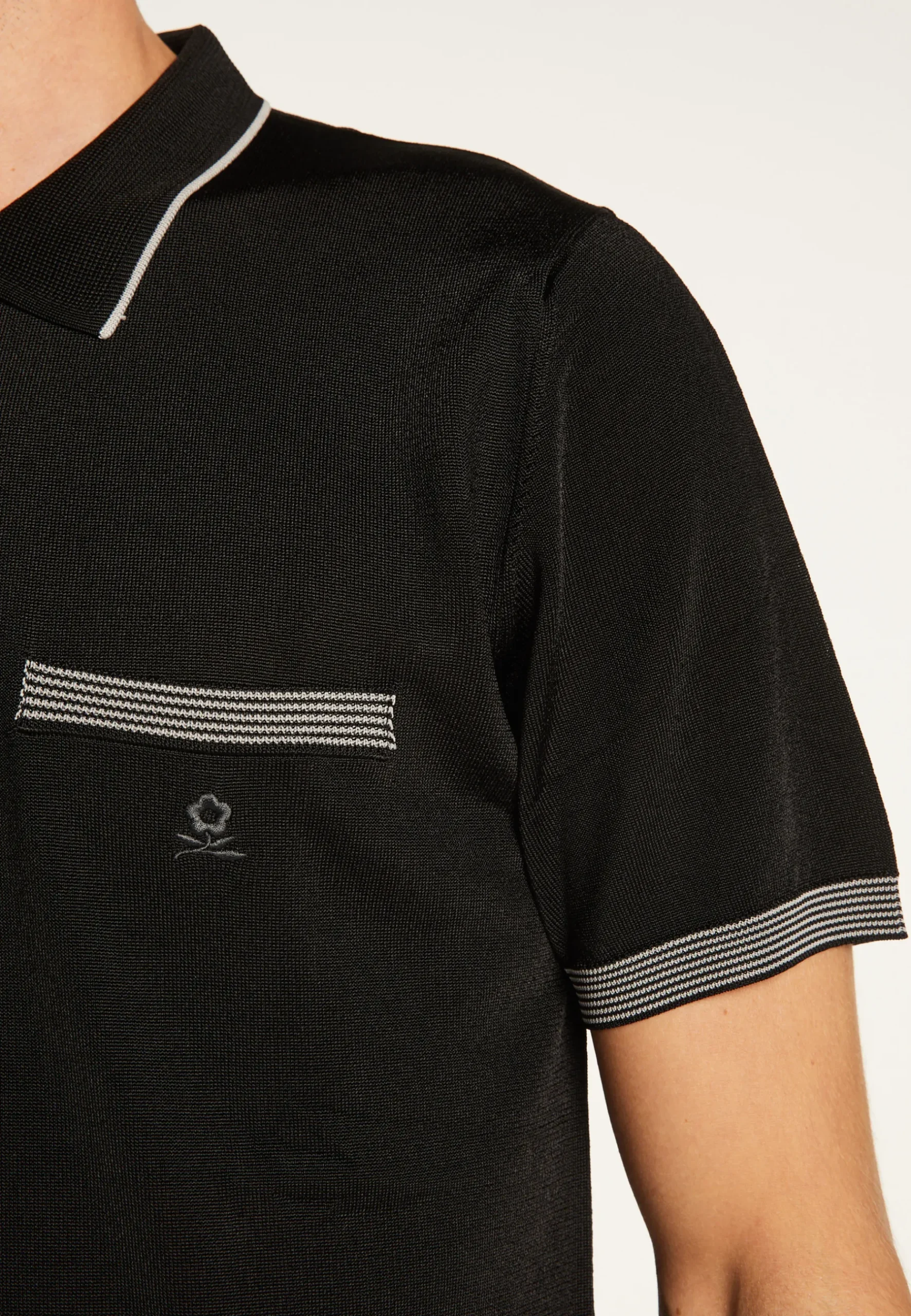 Montagut Polos Et T-Shirts-Polo fines rayures Fil Lumière - Basso 01-Noir