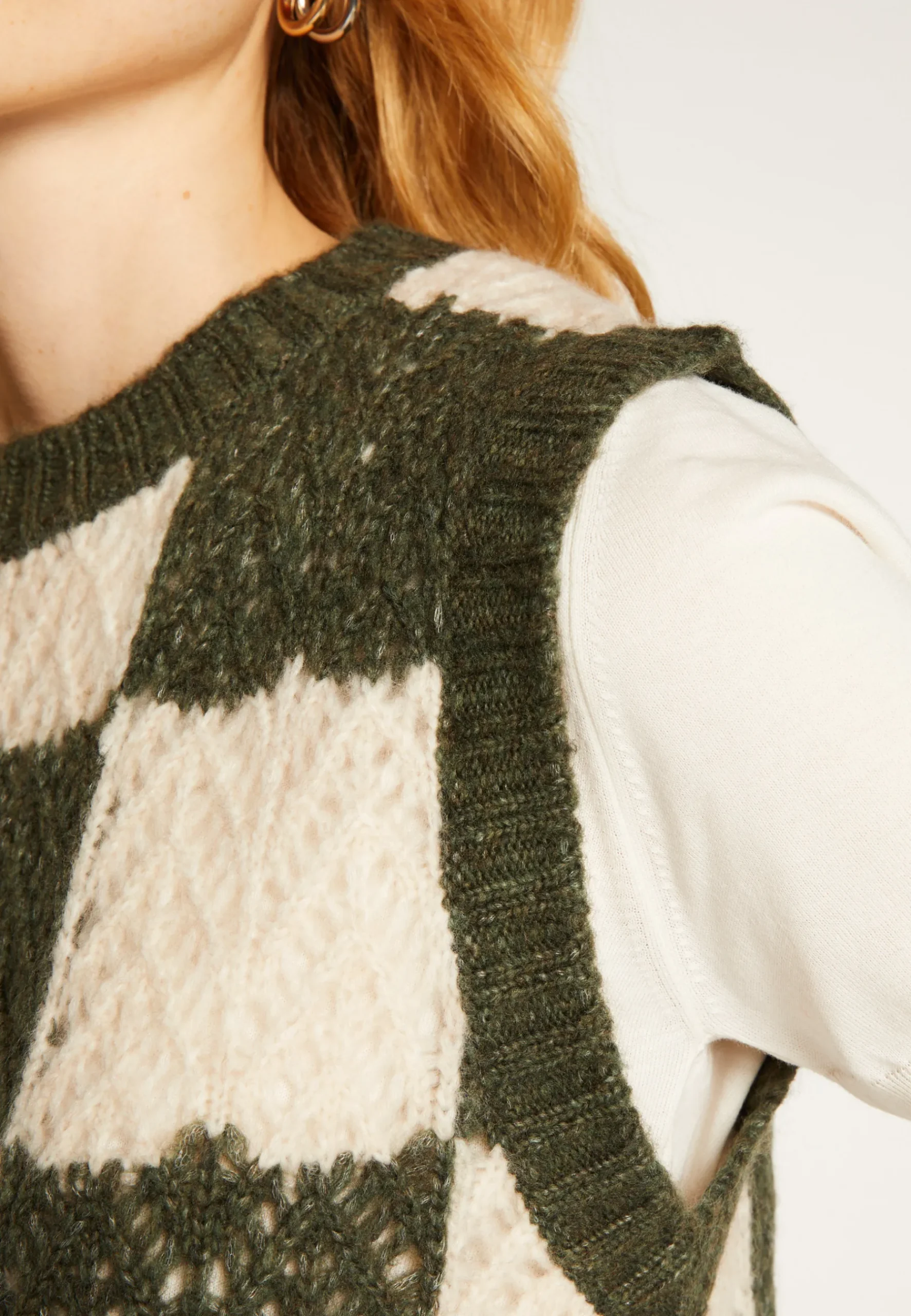Montagut Pulls-Pull ajouré sans manches en laine cocon - Geva 83-Kaki