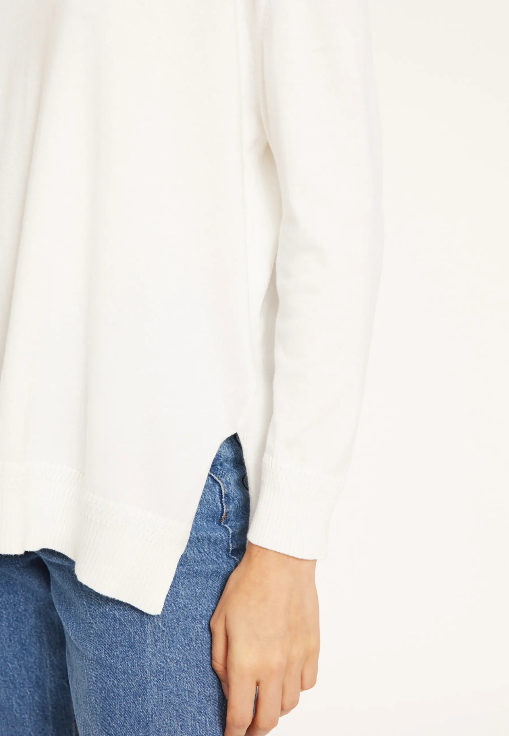Montagut Pulls-Pull ample col V en coton - Meve 02-Blanc