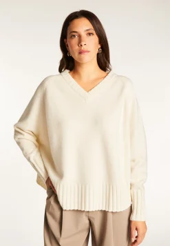 Montagut Pulls-Pull ample en laine - Vivienne 82-Ecru