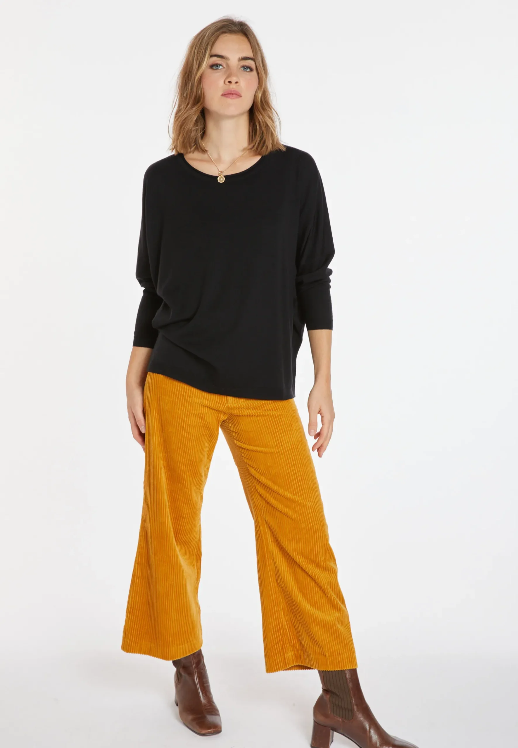 Montagut Pulls-Pull ample fin en laine mérinos - Azel 01-Noir