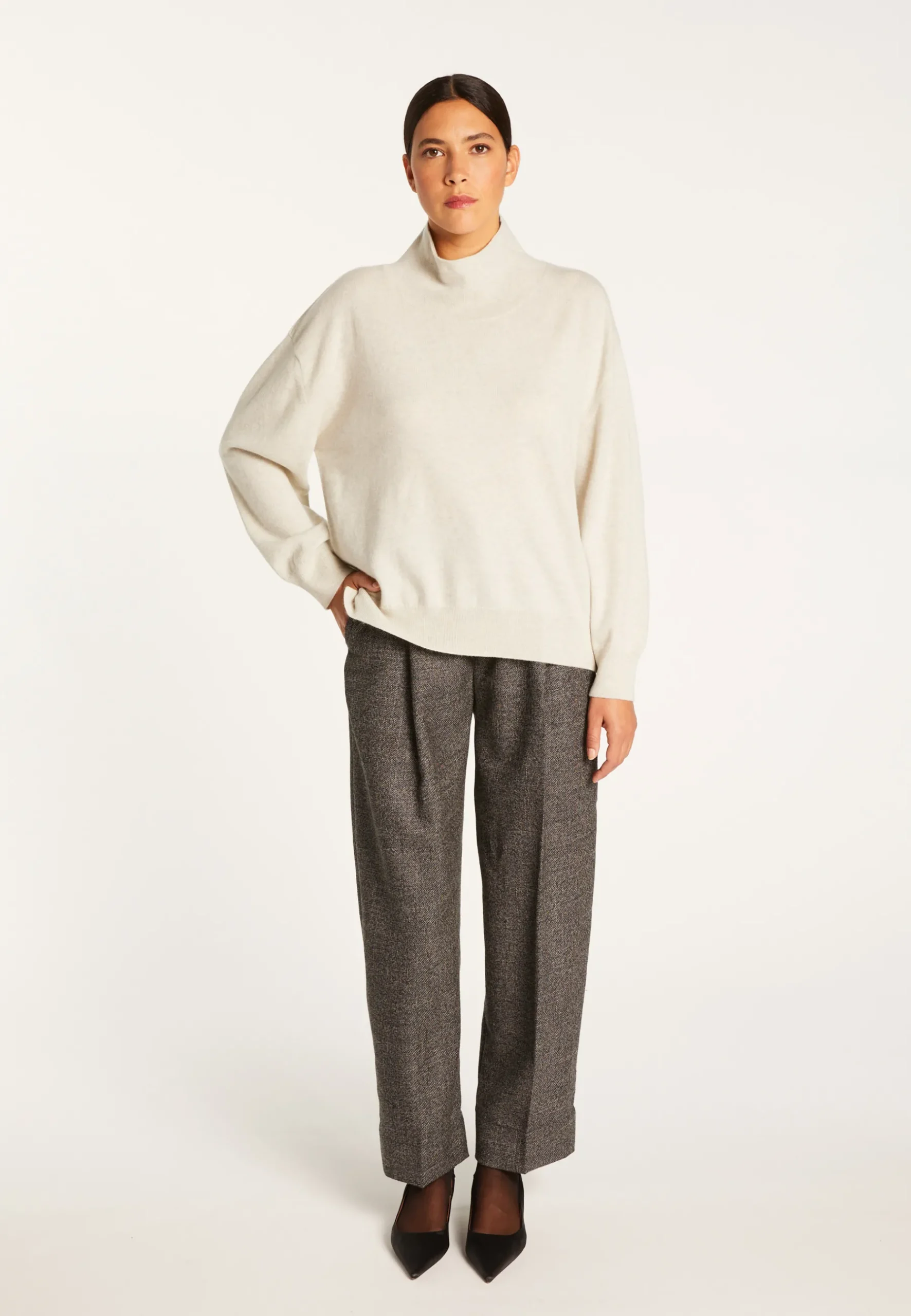 Montagut Les Incontournables-Pull col montant en cachemire - Athena 11-Gris clair