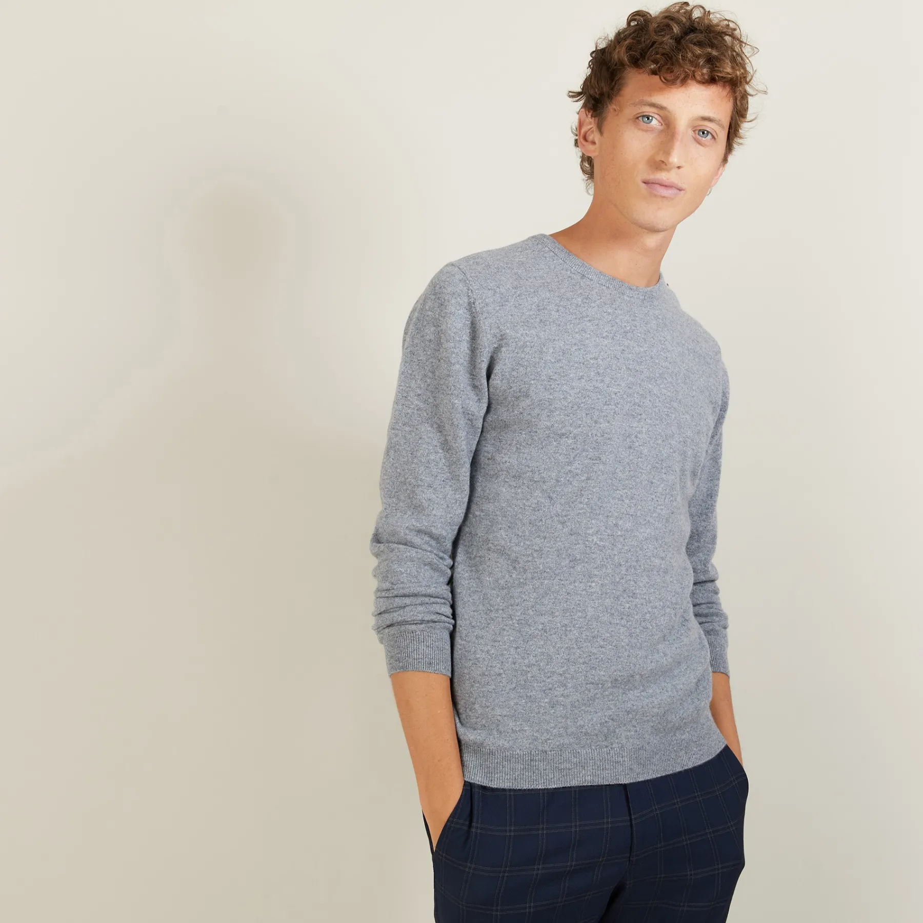 Montagut Pulls-Pull col rond en cachemire - Evain 09-Gris moyen