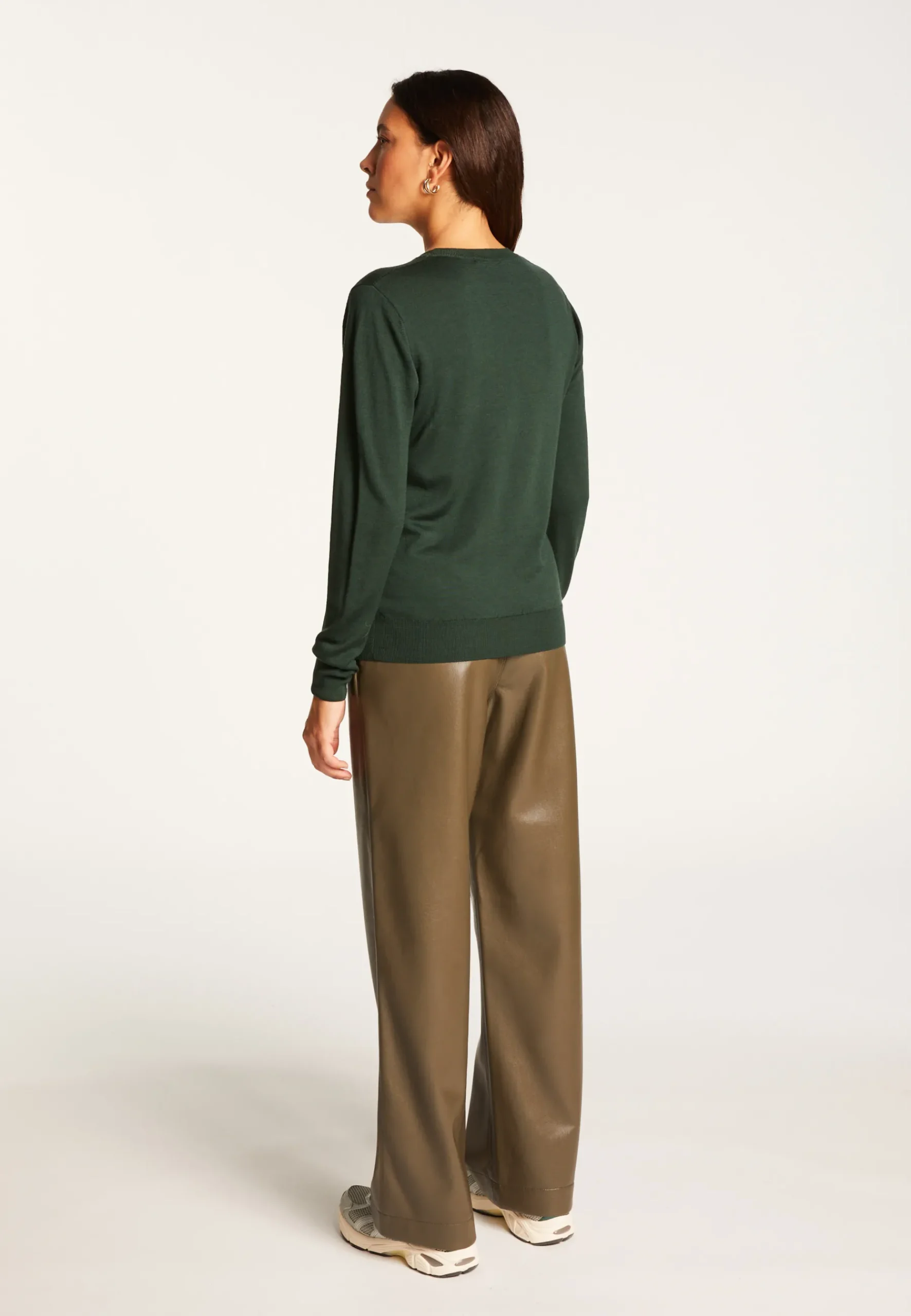 Montagut Les Incontournables-Pull col rond laine mérinos - Asena 21-Vert foncé