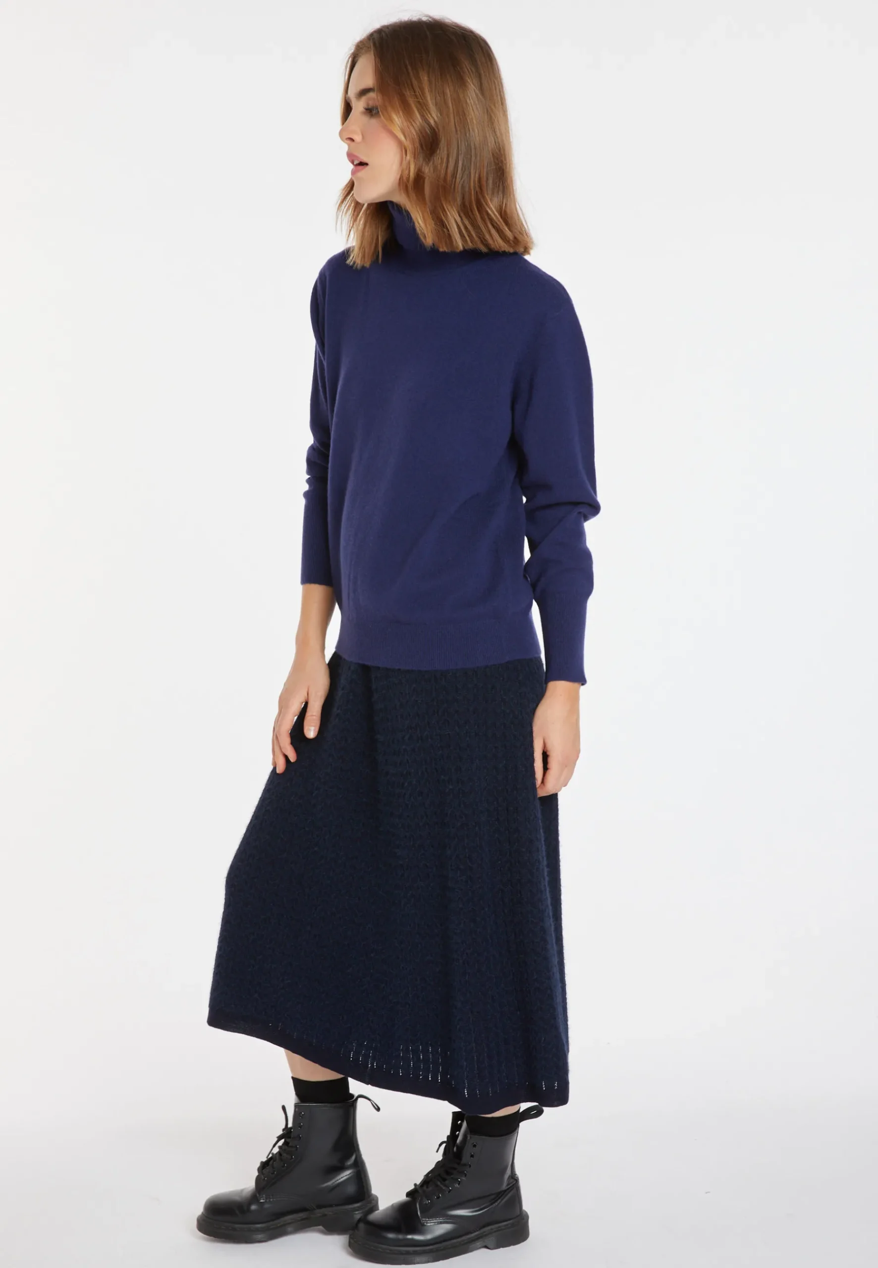 Montagut Les Incontournables-Pull col roulé cachemire - Anabelle 03-Bleu foncé