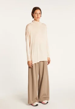 Montagut Pulls-Pull col roulé oversize en fibre de bambou cachemire - Heva 82-Ecru
