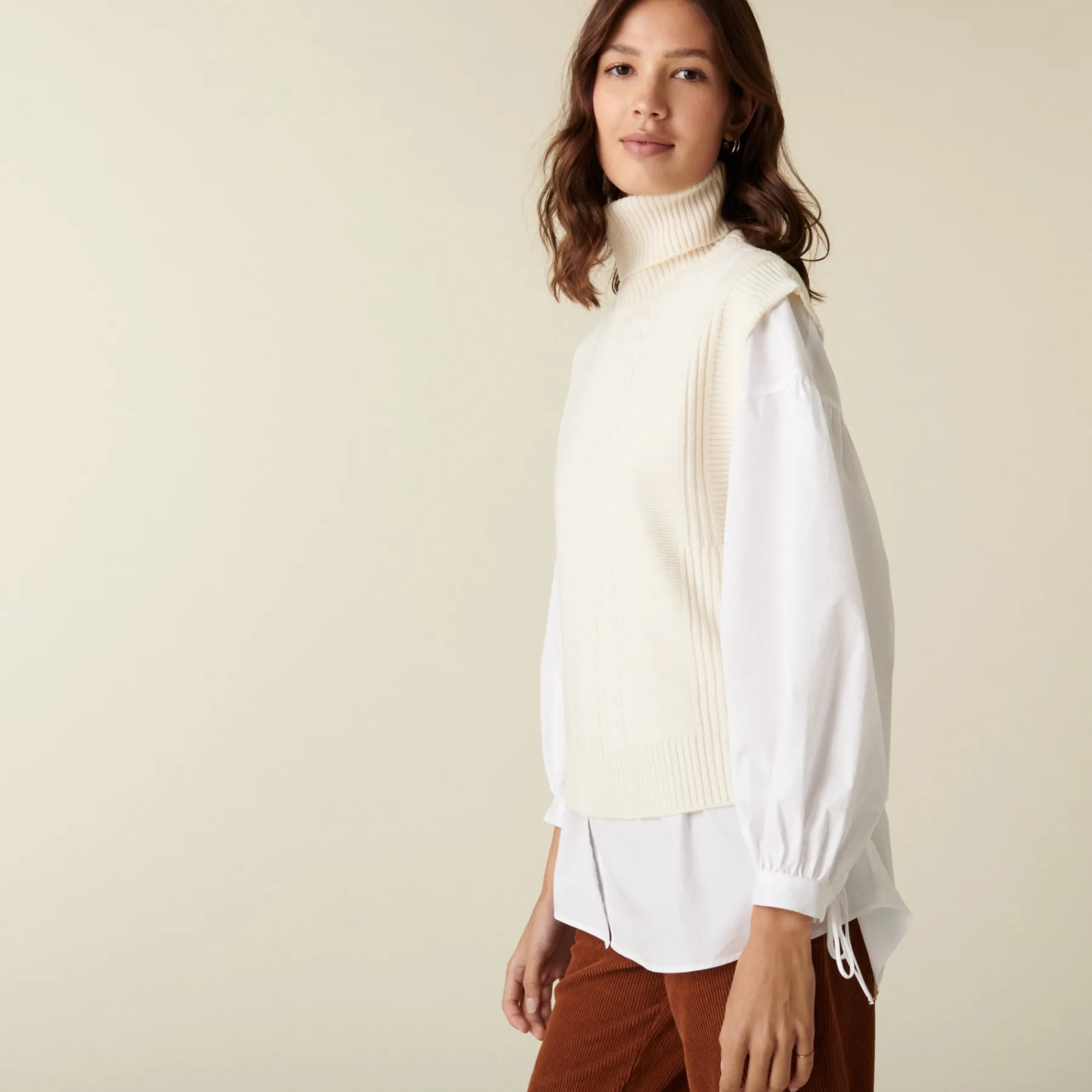 Montagut Pulls-Pull col roulé sans manches en laine mérinos - Claudia 82-Ecru