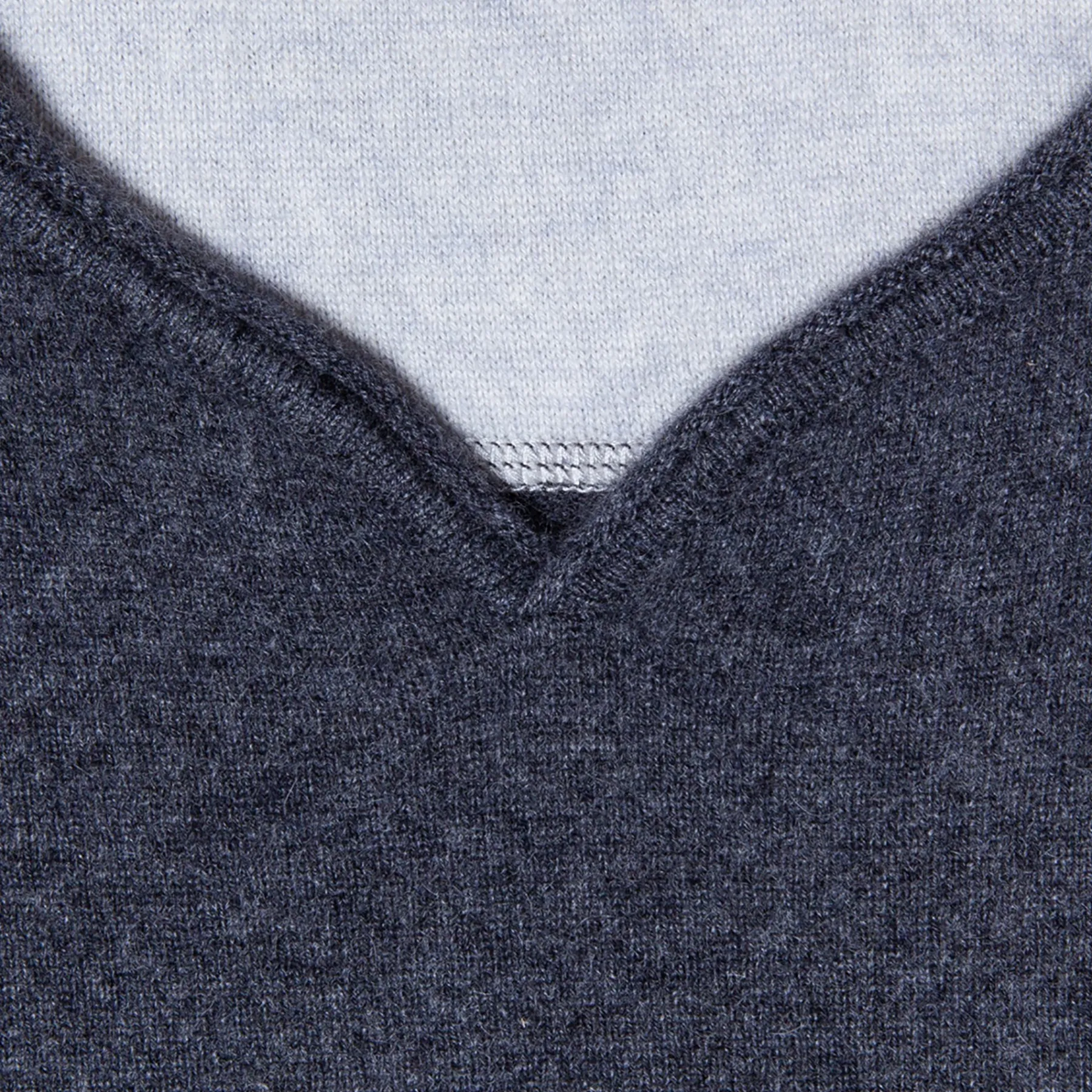 Montagut Pulls-Pull col tunisien en cachemire - Olivier 09-Gris moyen