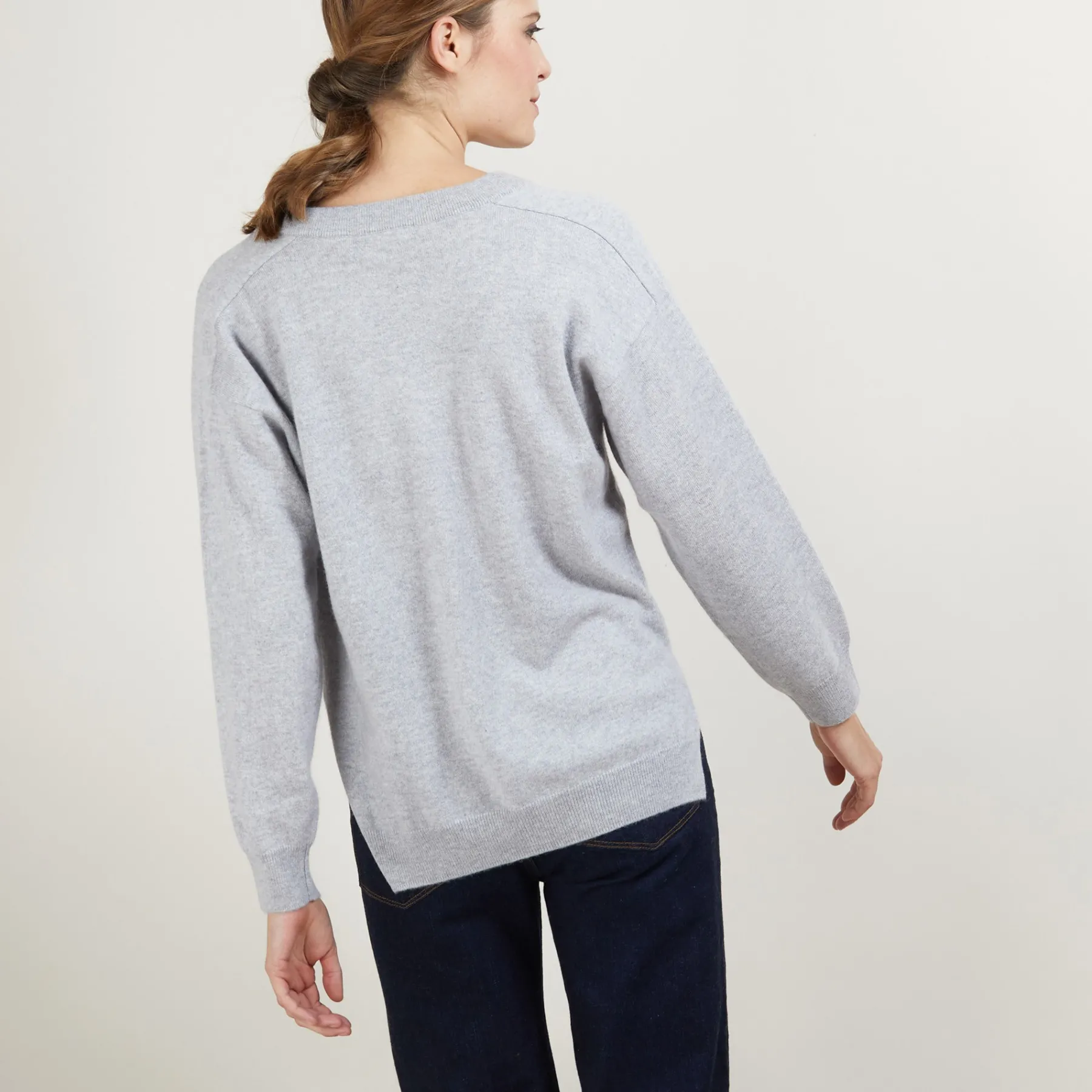 Montagut Pulls-Pull col V à fentes en cachemire - Barnabe 09-Gris moyen