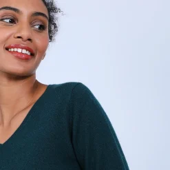 Montagut Les Incontournables-Pull col V en cachemire - Bijou 21-Vert foncé
