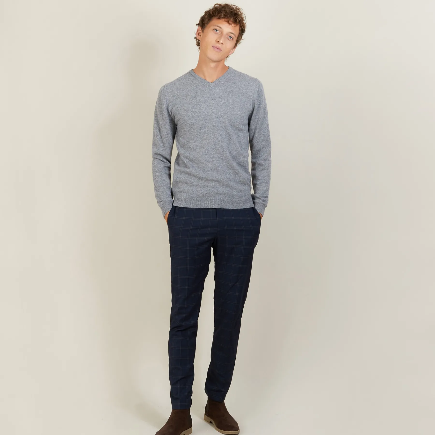 Montagut Pulls-Pull col V en cachemire - Evann 09-Gris moyen