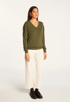 Montagut Les Incontournables-Pull col V en cachemire - Abel 83-Kaki