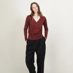 Montagut Les Incontournables-Pull col V en laine mérinos - Arya 51-Bordeaux