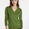 Montagut Les Incontournables-Pull col V en laine mérinos - Arya 83-Kaki
