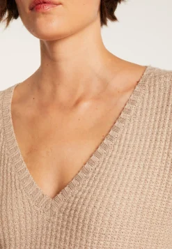 Montagut Pulls-Pull col V en laine mérinos - Soizic 13-Beige moyen