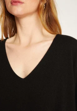 Montagut Les Incontournables-Pull col V oversize en cachemire - Apolline 01-Noir