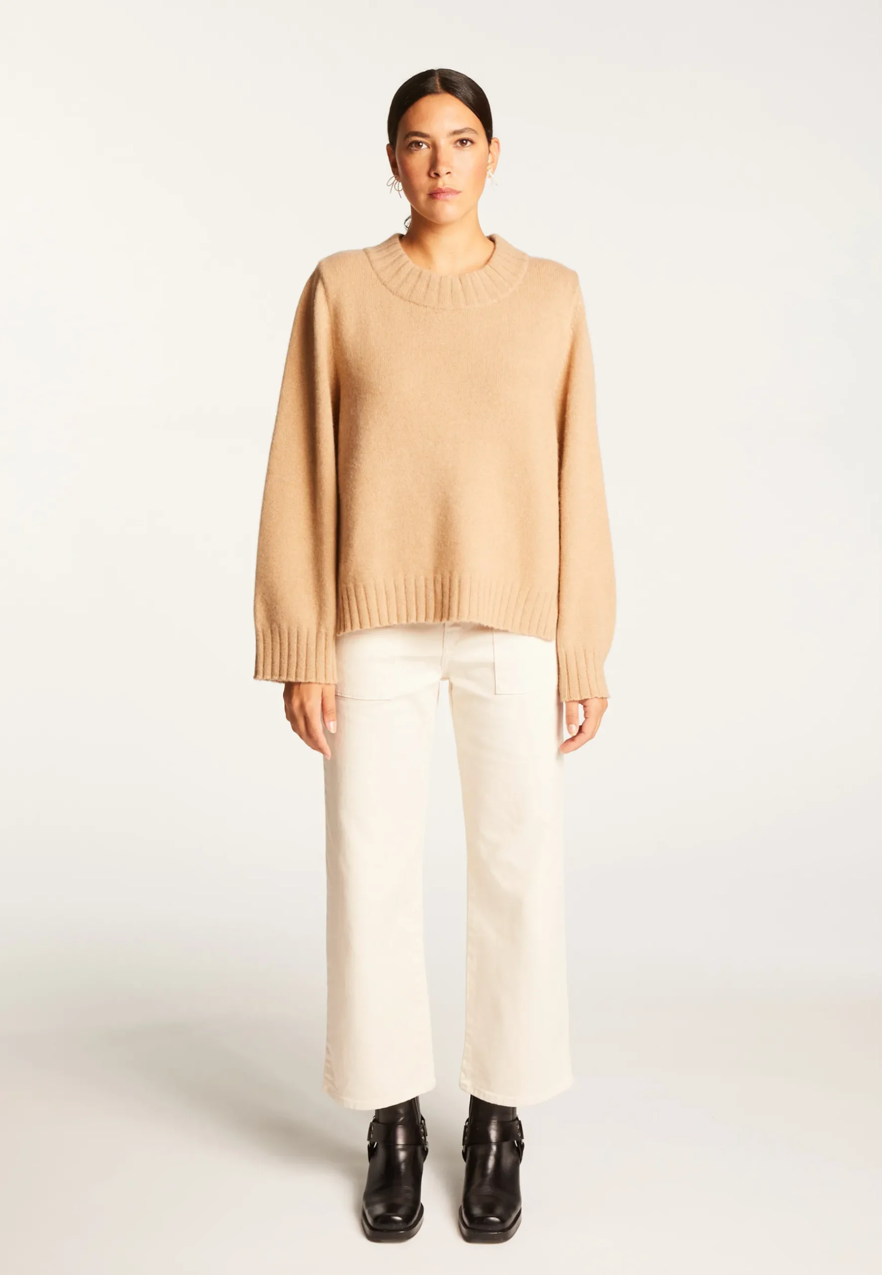 Montagut Les Incontournables-Pull court col rond en cachemire - Vicky 88-Camel