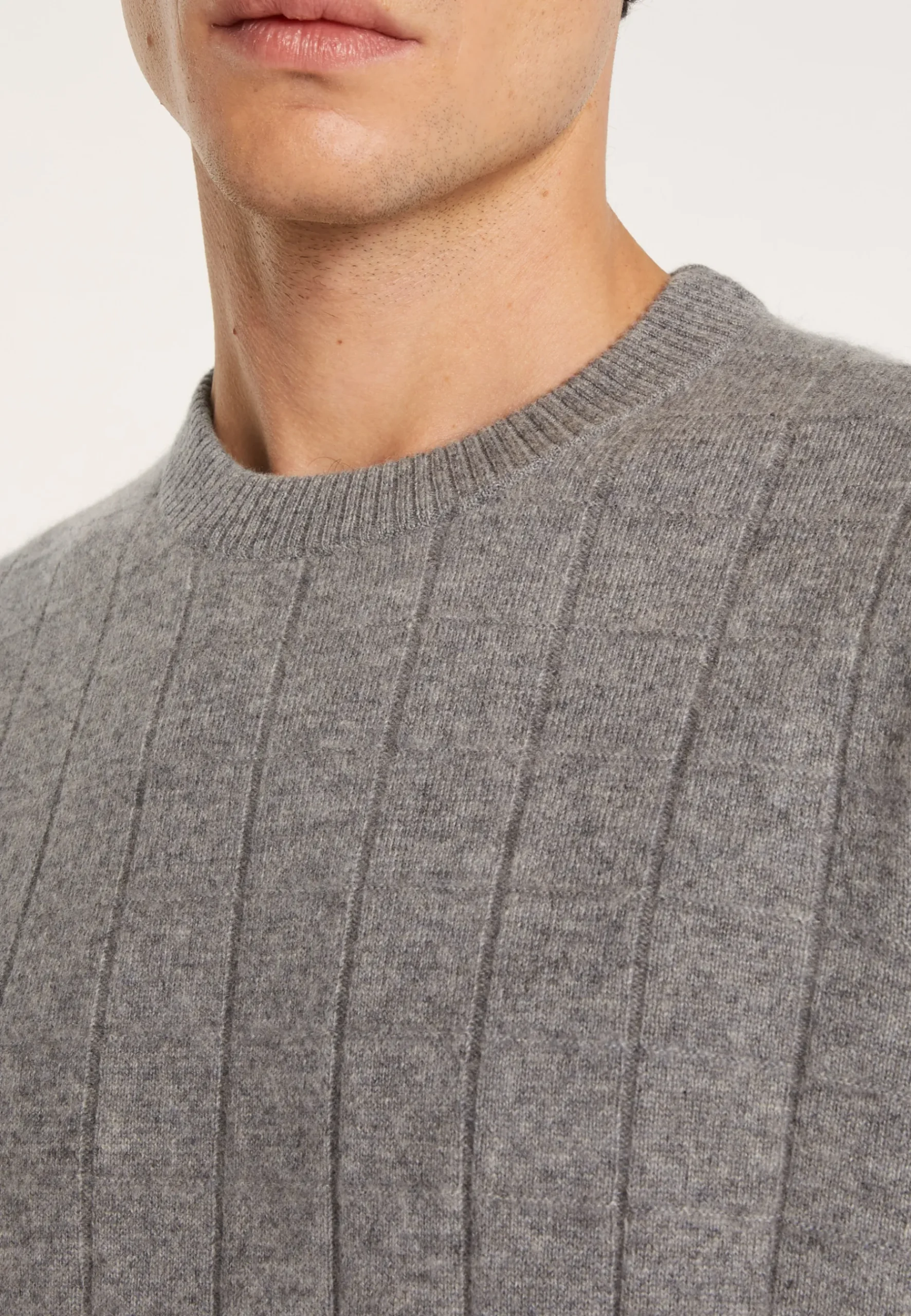 Montagut Pulls-Pull en Cachemire en jeu de maille quadrillé - Alexis 09-Gris moyen
